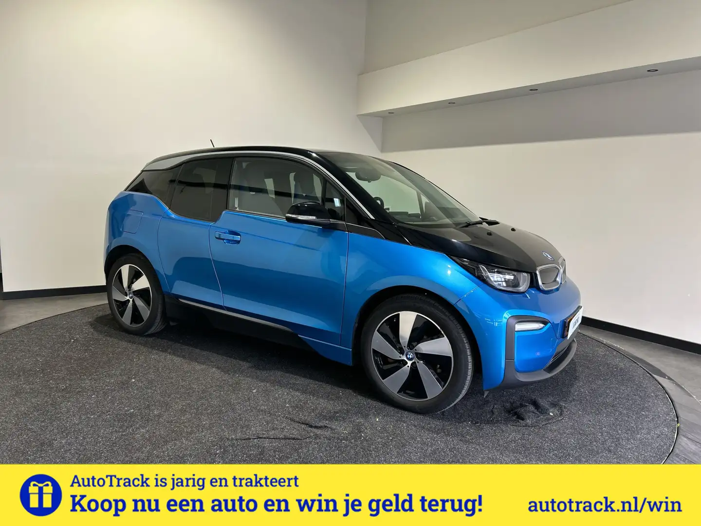 BMW i3 Basis iPerformance 94Ah 33 kWh | Warmtepomp! | Nav Bleu - 1