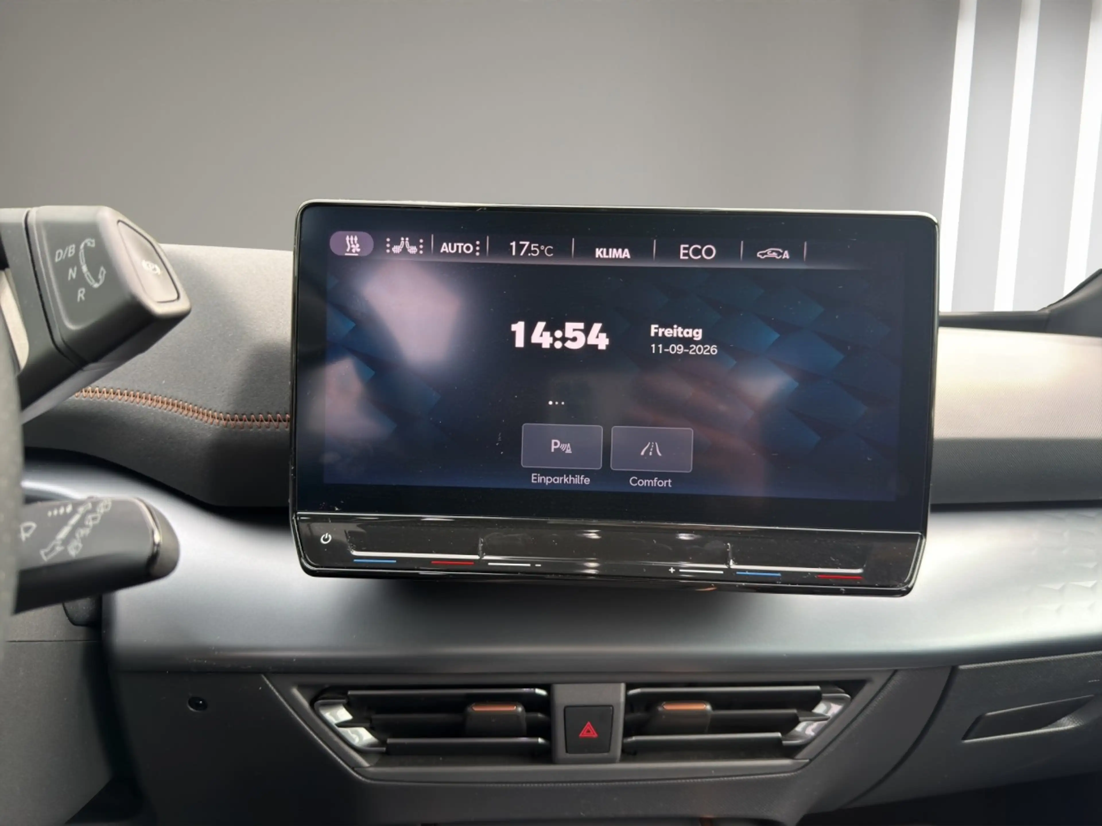 CUPRA Born Wärmepumpe LED Ganzjahresreifen Klima — photo 13