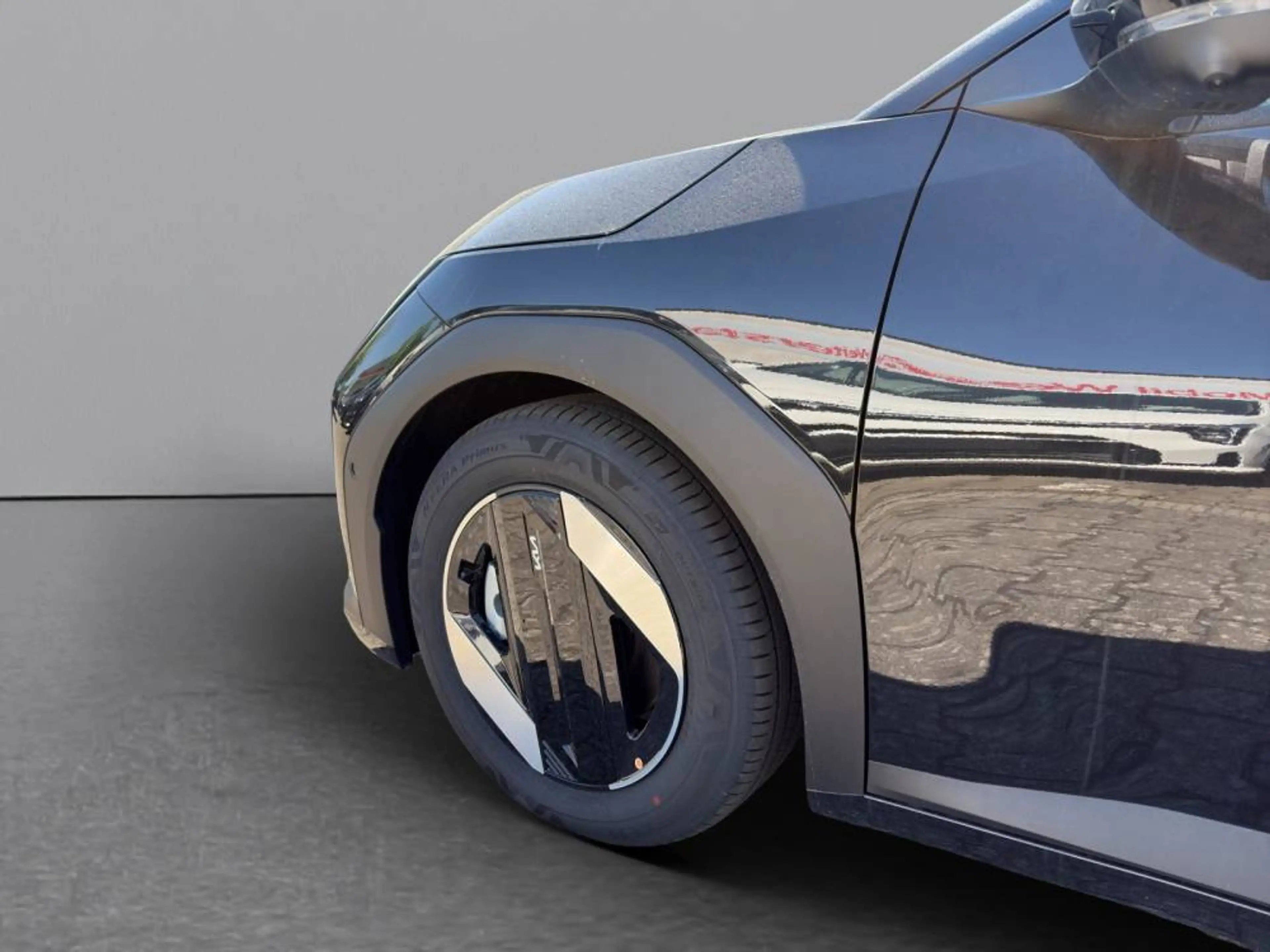 Kia EV4 81.4 FWD EARTH|LEDER|360°KAMERA|KEY-LESS|V2L|FULL- — photo 11