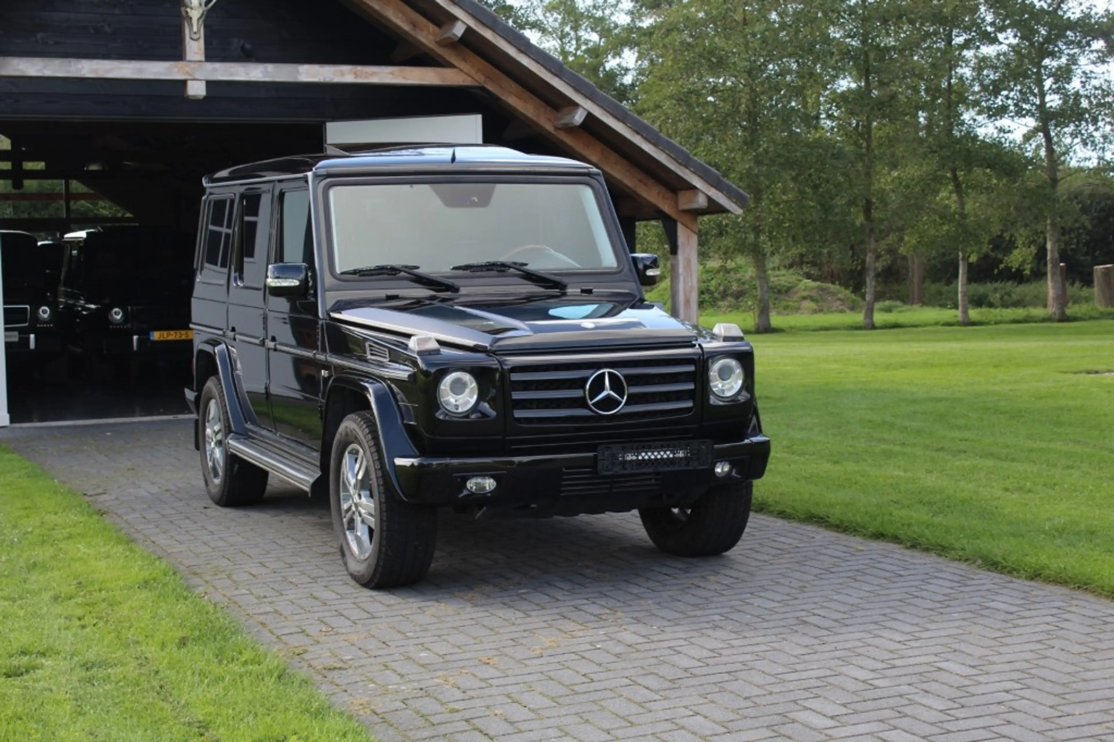 Mercedes-Benz G 500 G550 7G 387 pk — photo 4