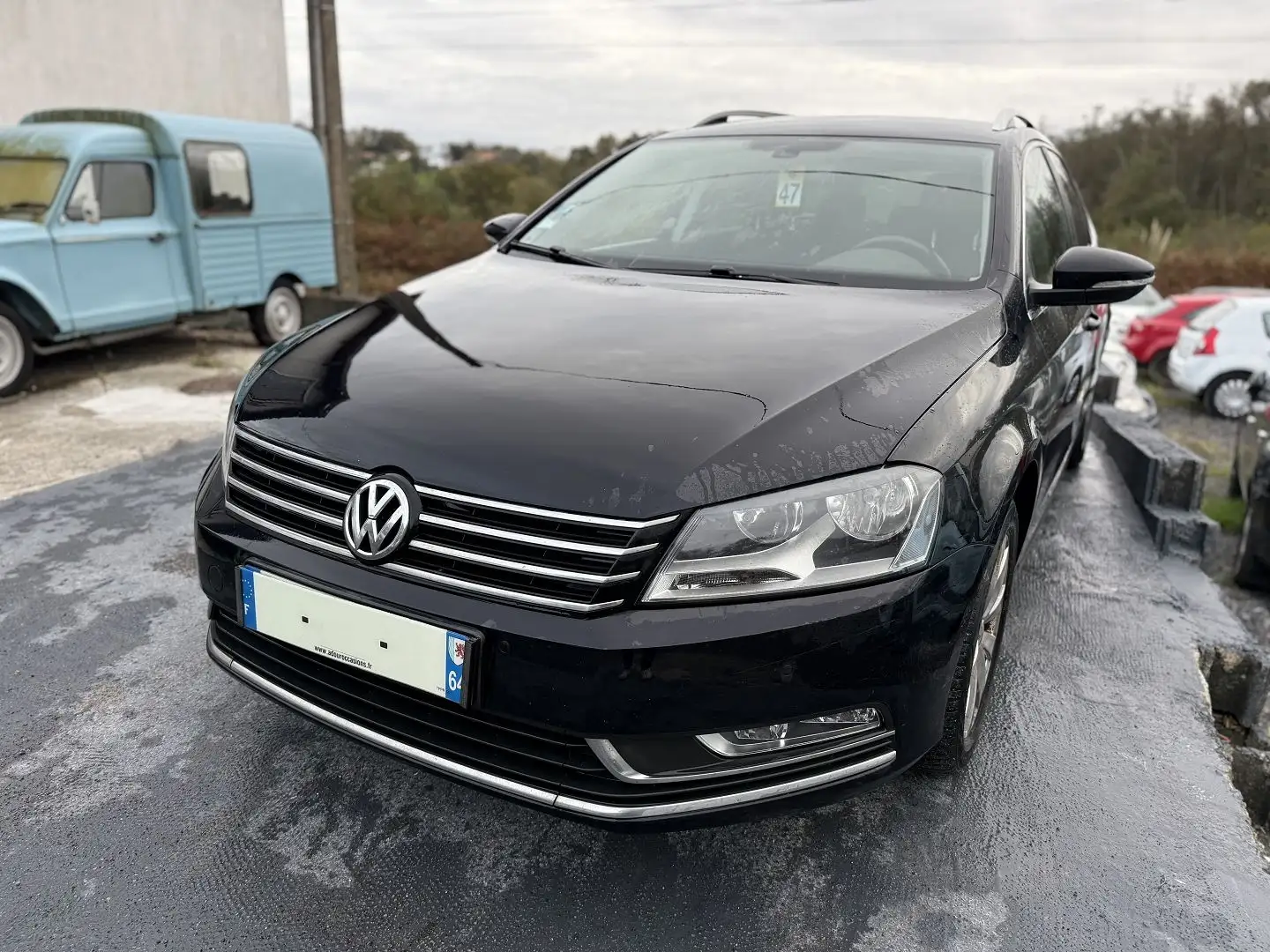 Volkswagen Passat 1.6 TDI 105CH BLUEMOTION TECHNOLOGY FAP CONFORTLINE BUSINESS Noir - 1