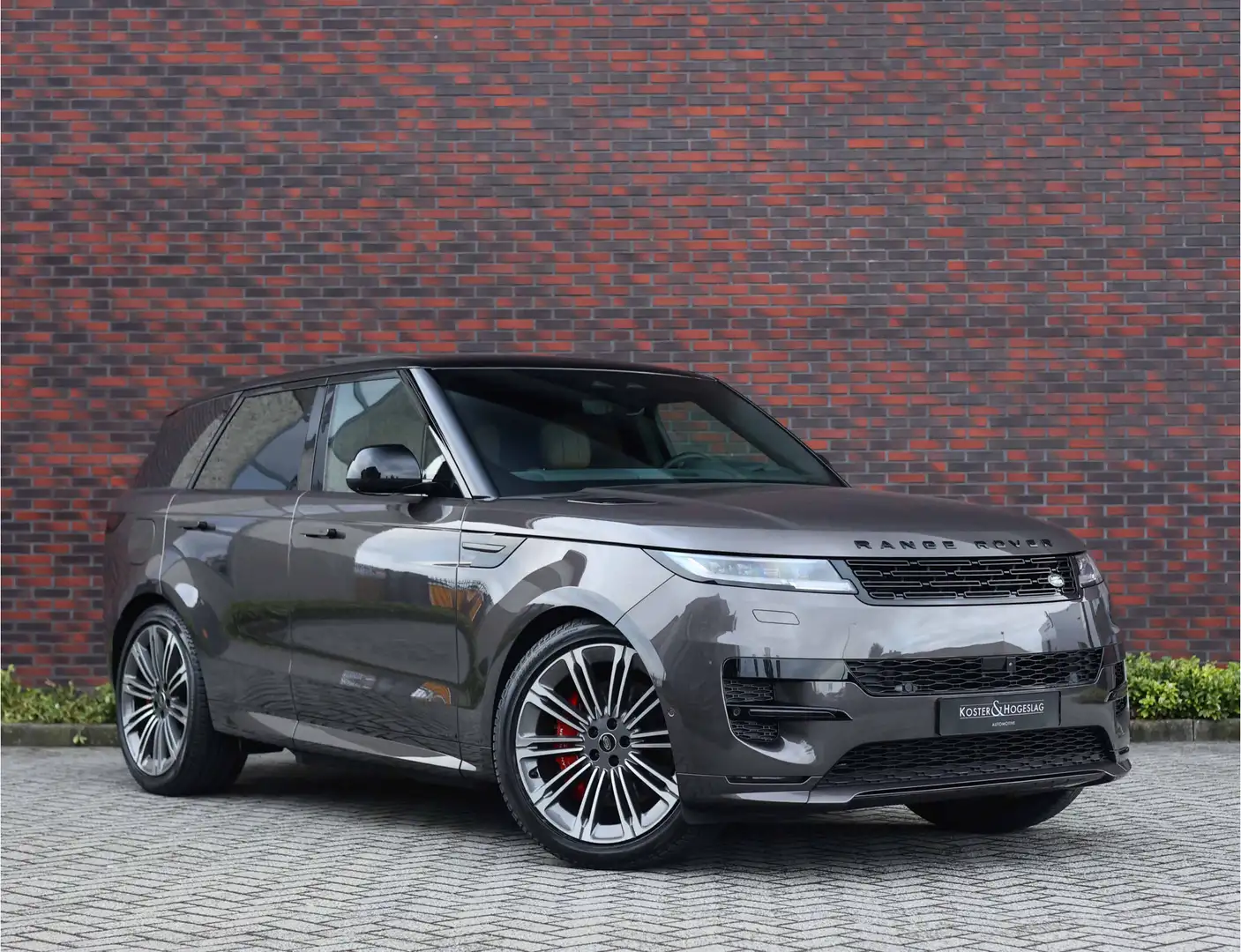 Land Rover Range Rover Sport P550e Autobiography | SoftClose - Massage - Vierwi Grijs - 1