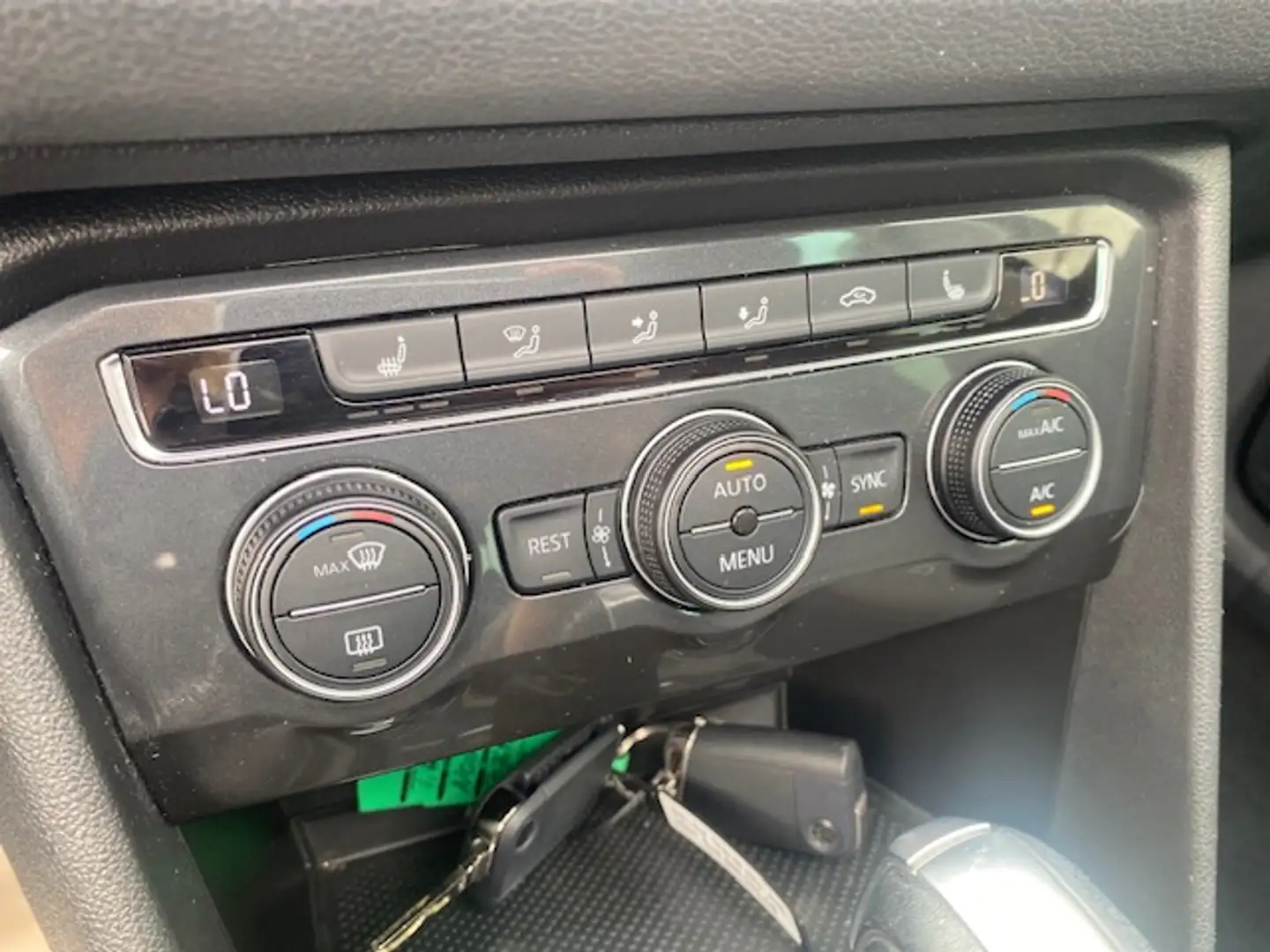 Volkswagen Tiguan Tiguan 1.5 TSI EVO 150 DSG7 Carat Exclusive - 2