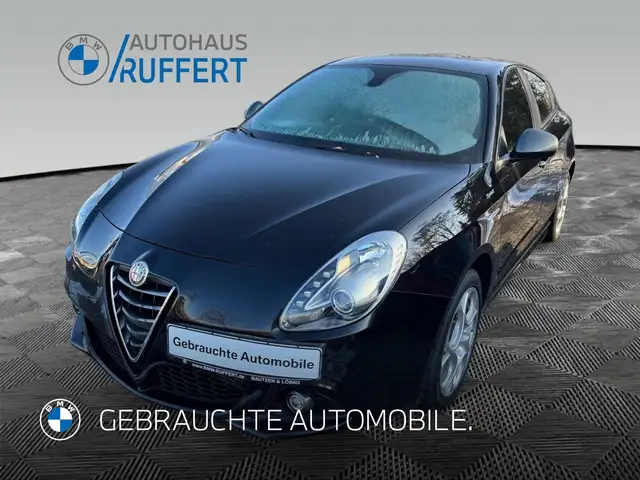 Alfa Romeo Giulietta Heckspoiler in Wagenfarbe LED Rückleuchten Leder S