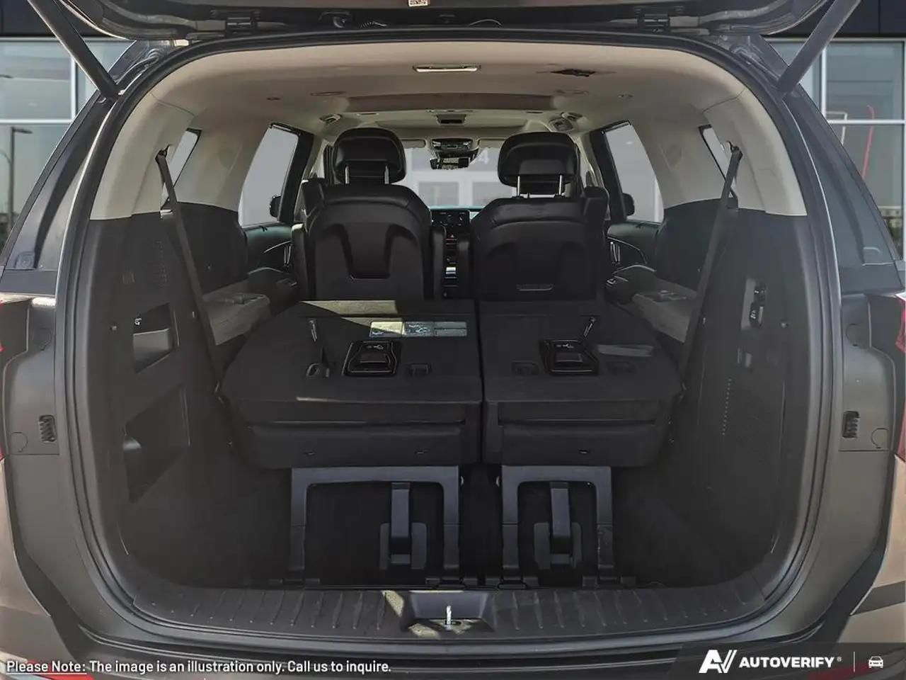 Kia Carnival снимка Kia Carnival