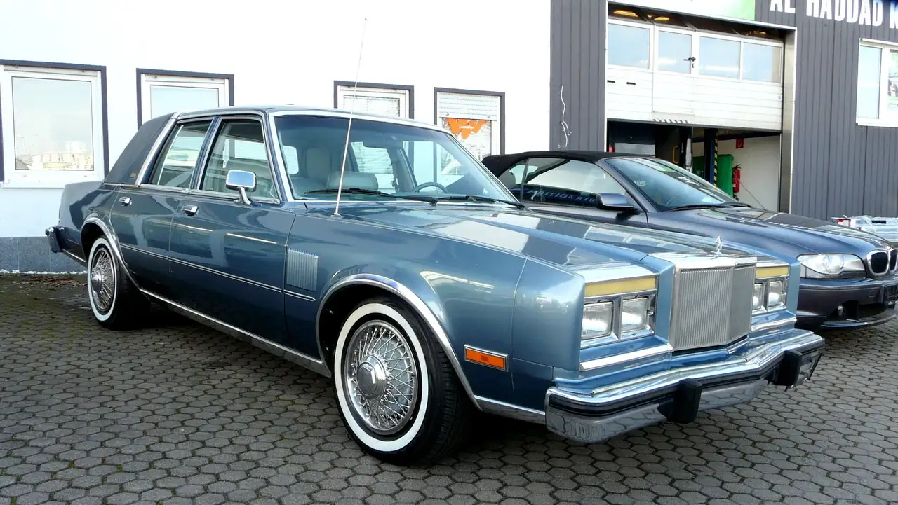 Chrysler 5th Avenue 5,2 V8 mit H Kennzeichen, foto 4