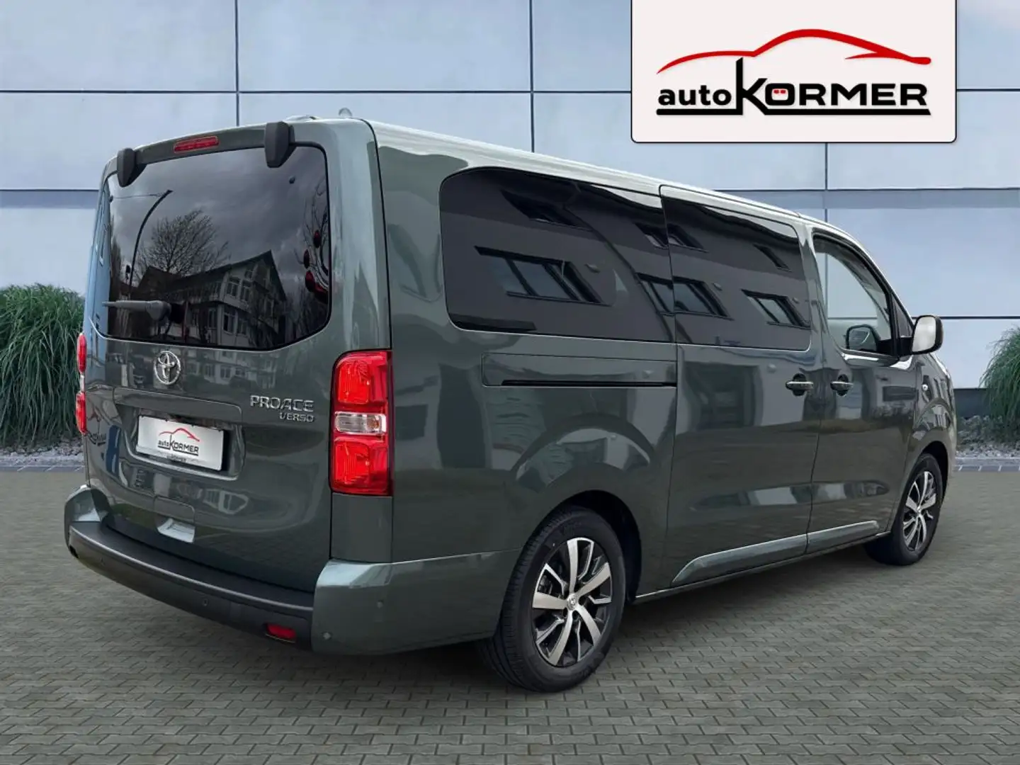 Toyota Proace Verso L2 Lounge Sthzg.,Leder,Pano,Digital,sofort Vert - 2