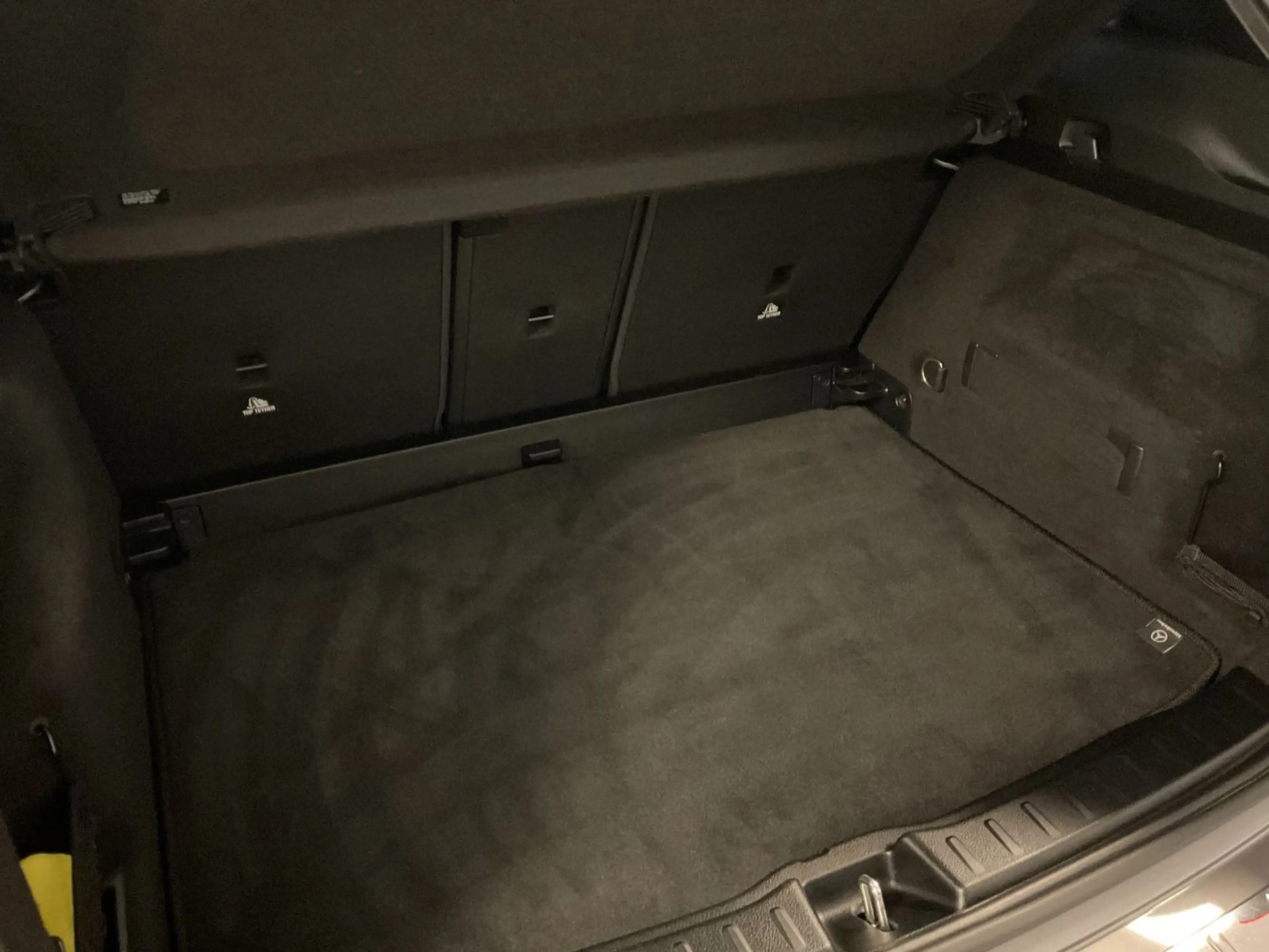 Mercedes-Benz GLA 180 Business Kamera,Navi,Sitzheizung — photo 9