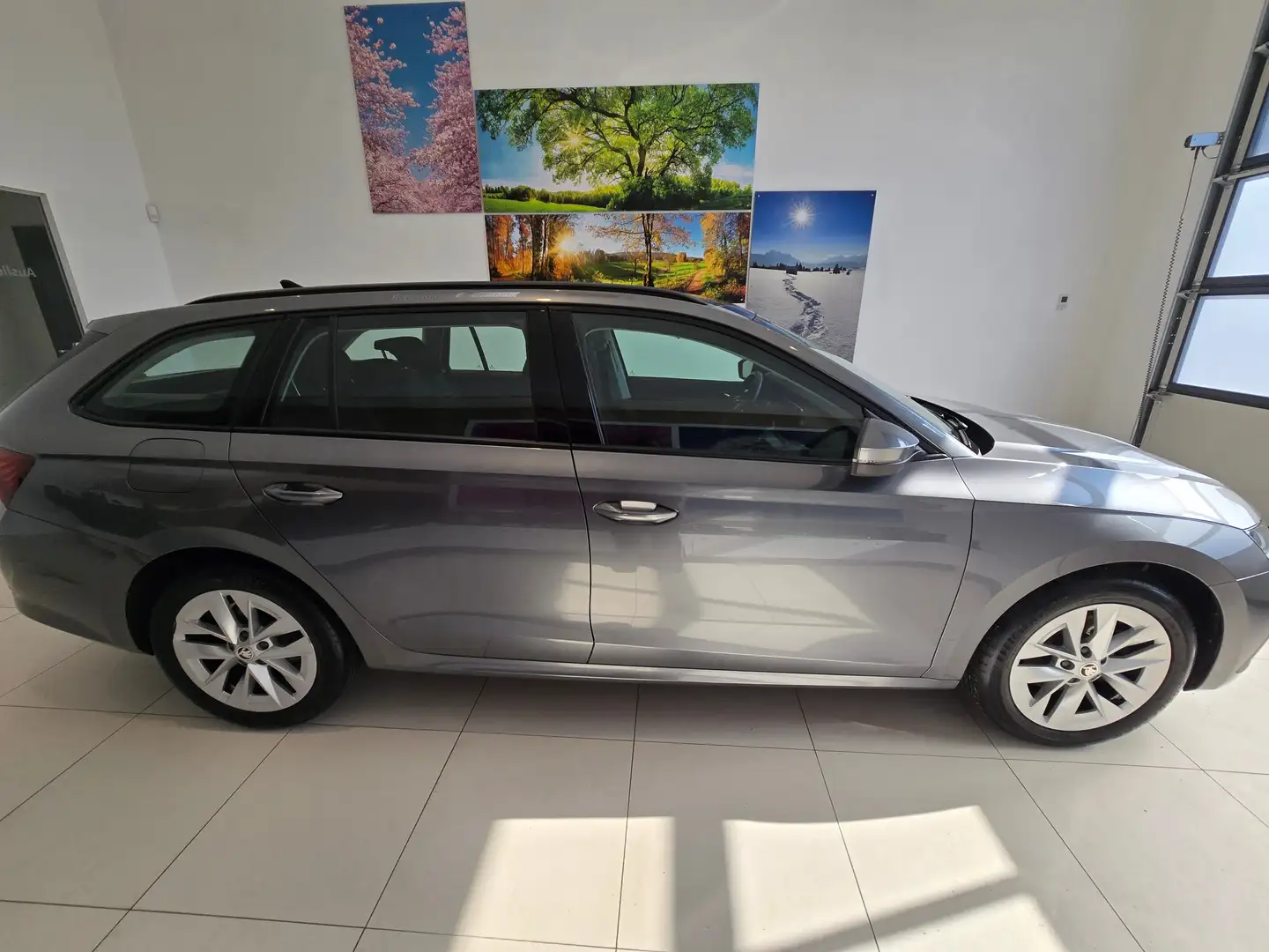 Skoda Octavia Ambition Grau - 2