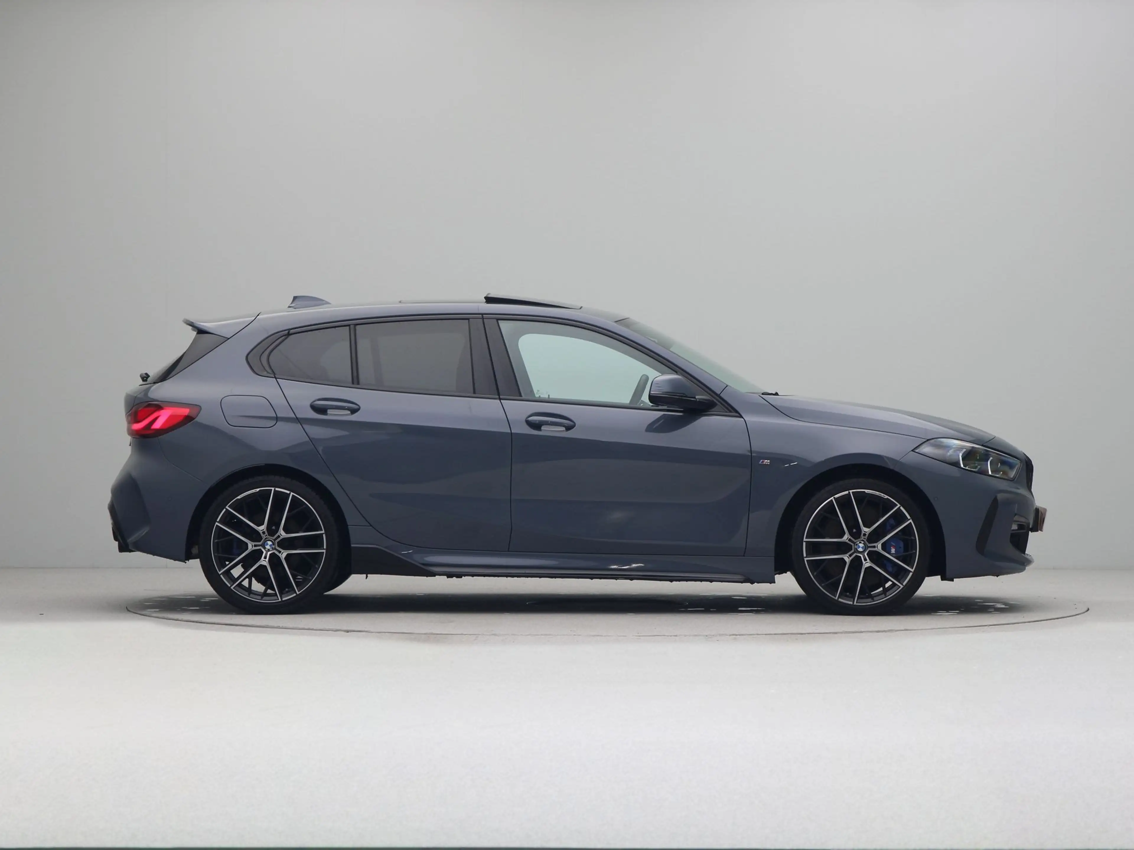BMW 120 1 Serie 120i M Sport High Executive — photo 4