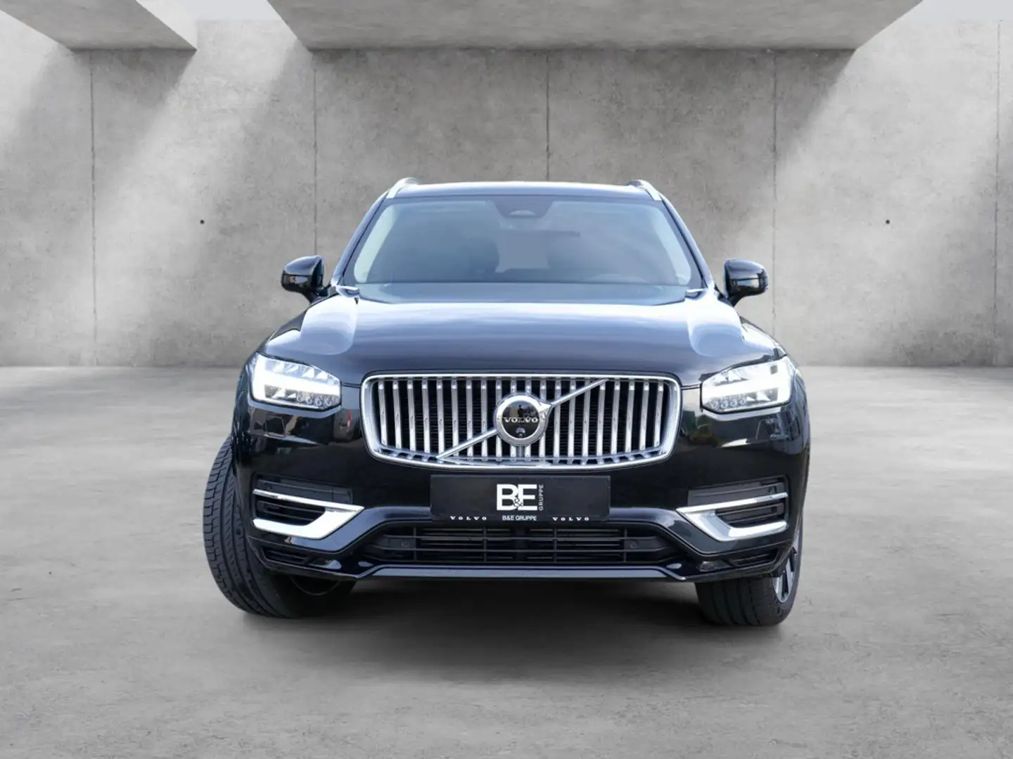 Volvo XC90 T8 Plus Bright Recharge Plug-In Hybrid AWD Schwarz - 2