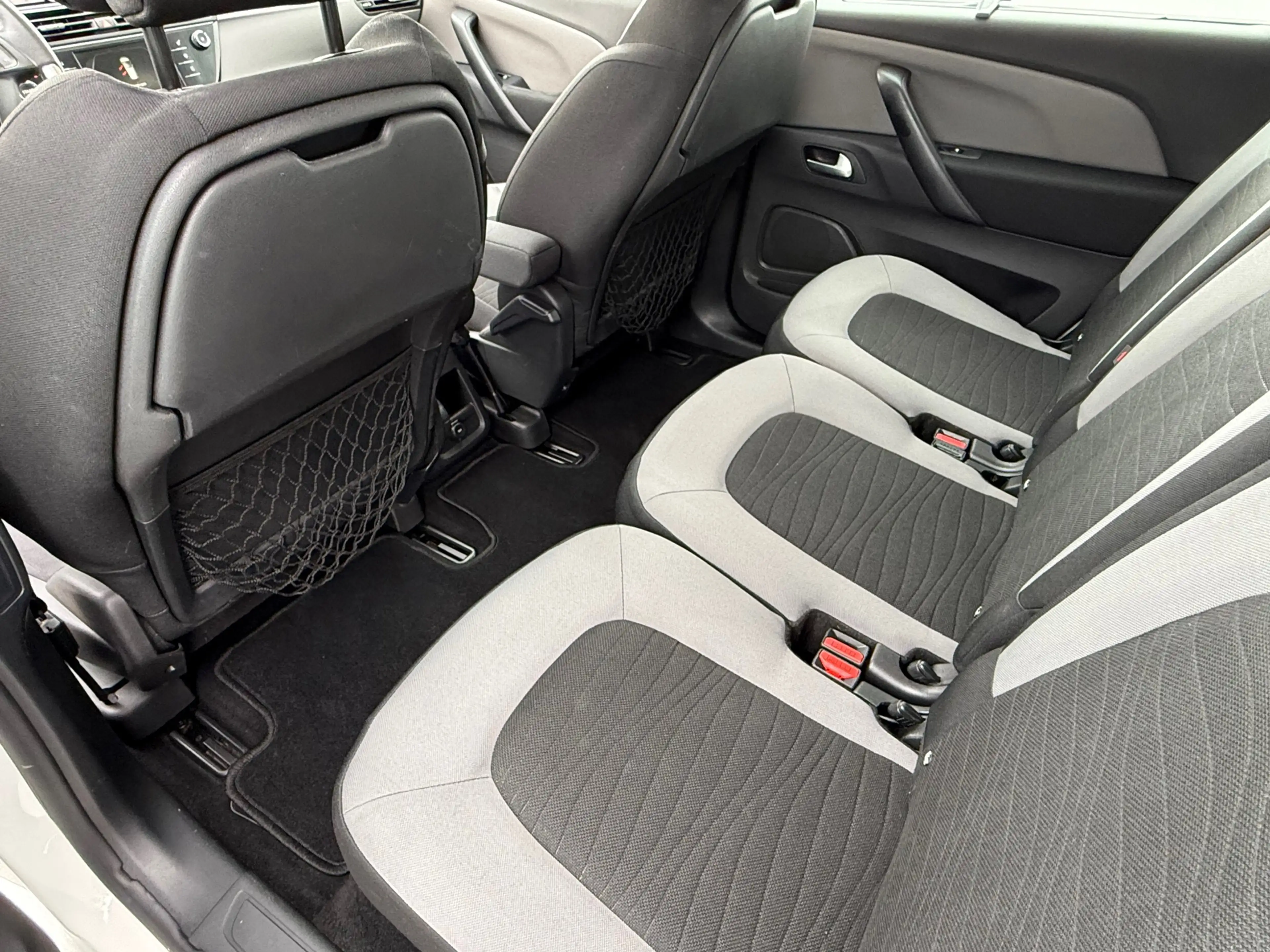 Citroen C4 Picasso 1.6 THP Tendance Clima | Cruise | Parkeersensoren — photo 9