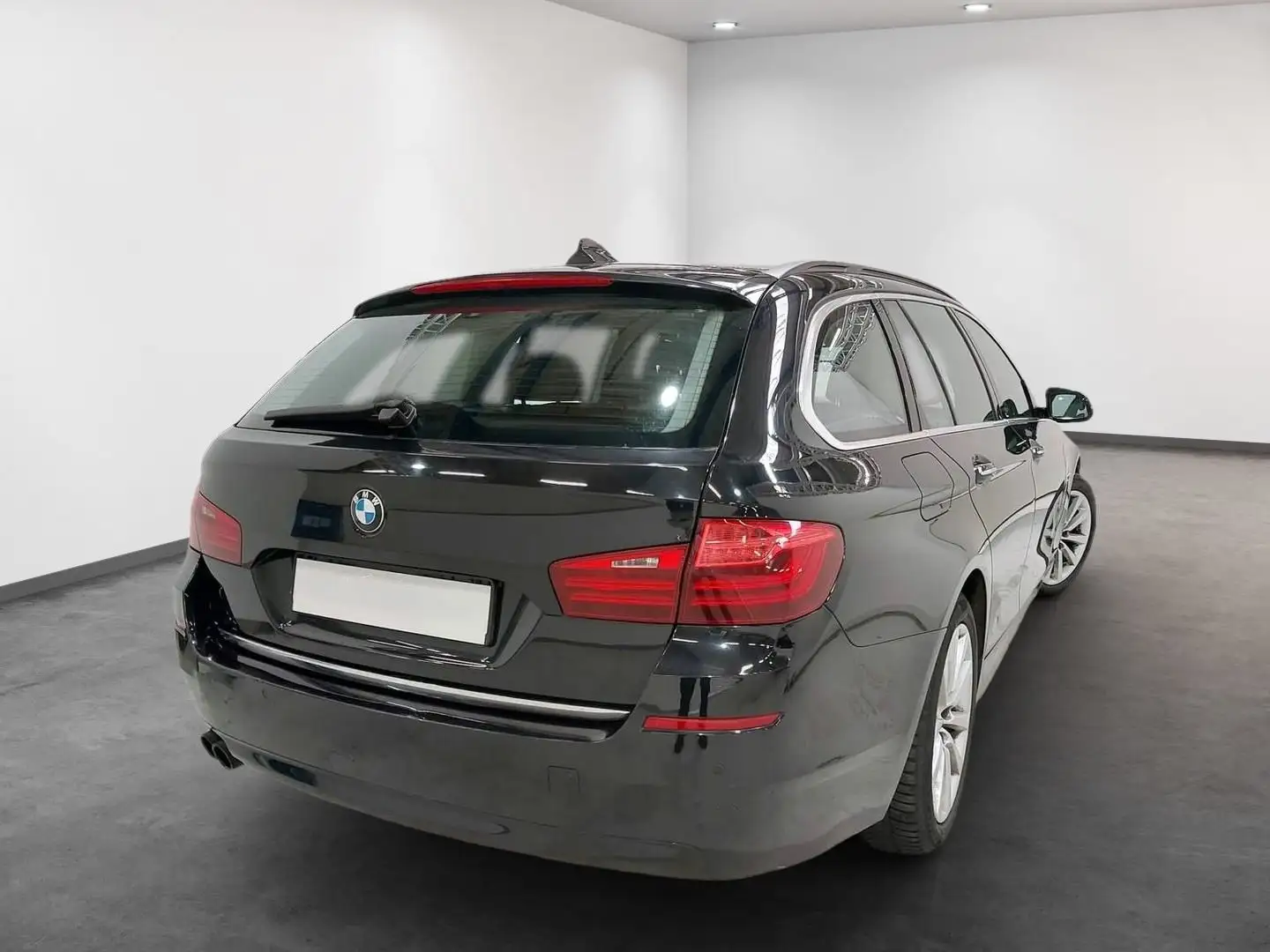 BMW 520 i Touring 0% Finanzierung Zwart - 2