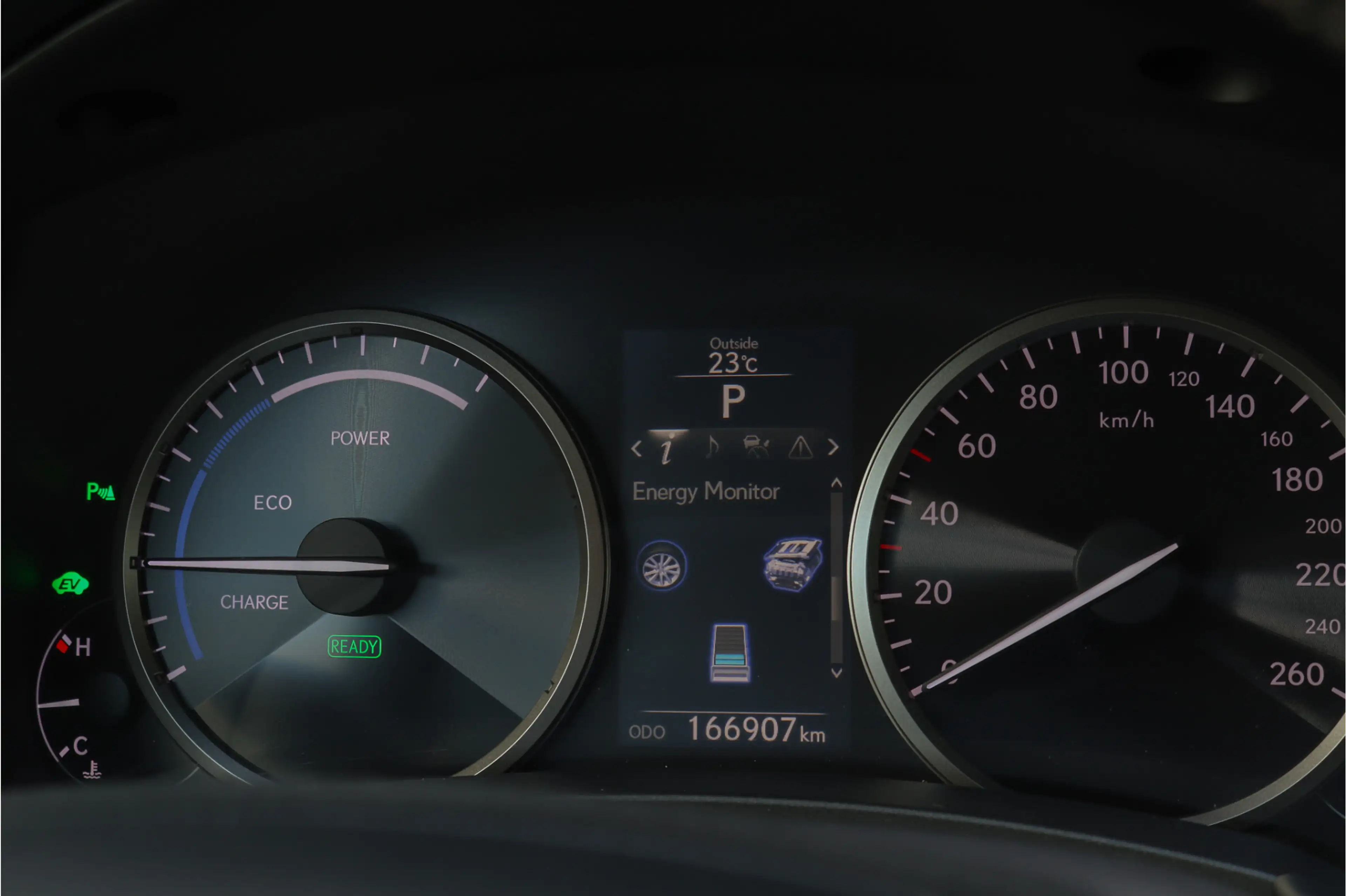 Lexus NX 300h AWD Luxury Line HEV Navi Clima Leder Camera — photo 10