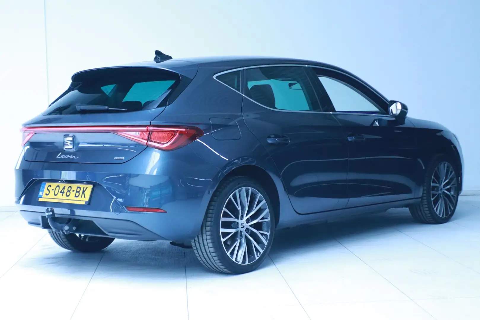SEAT Leon 1.4 TSI eHybrid PHEV FR Business Intense Clima/Nav Grigio - 2
