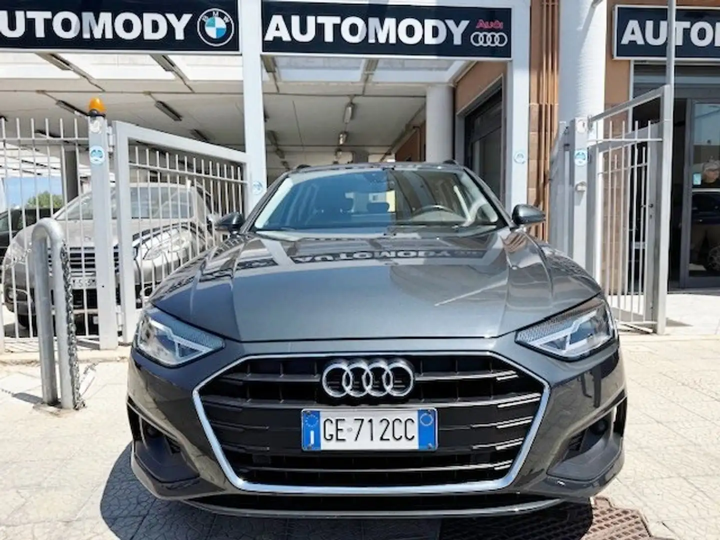 Audi A4 A4 V 2019 Avant Avant 30 2.0 tdi mhev Advanced Grigio - 1