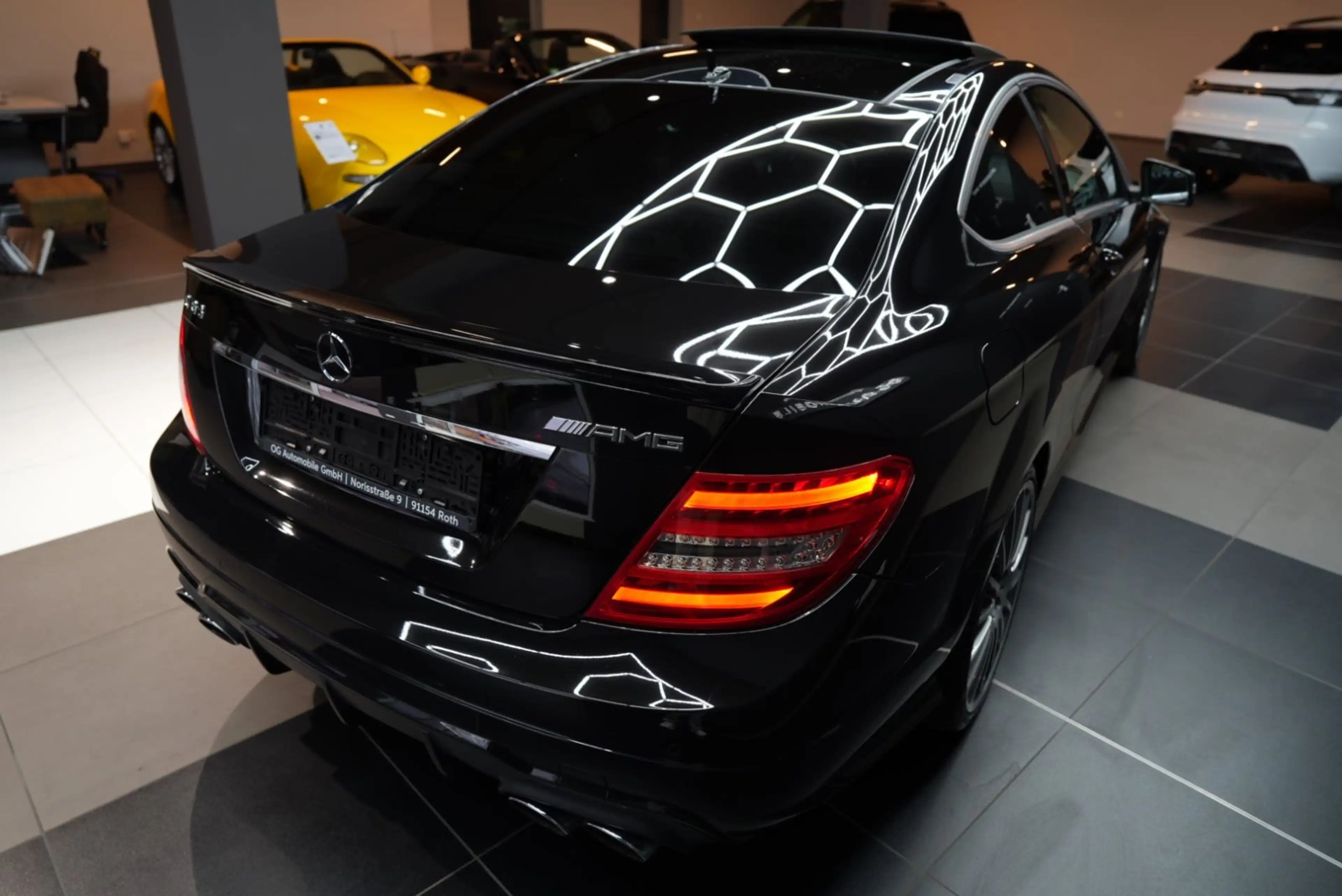 Mercedes-Benz C 63 AMG Coupe*H&K*PANO*LEDER*LED*MEMORY*DISTRON — photo 12