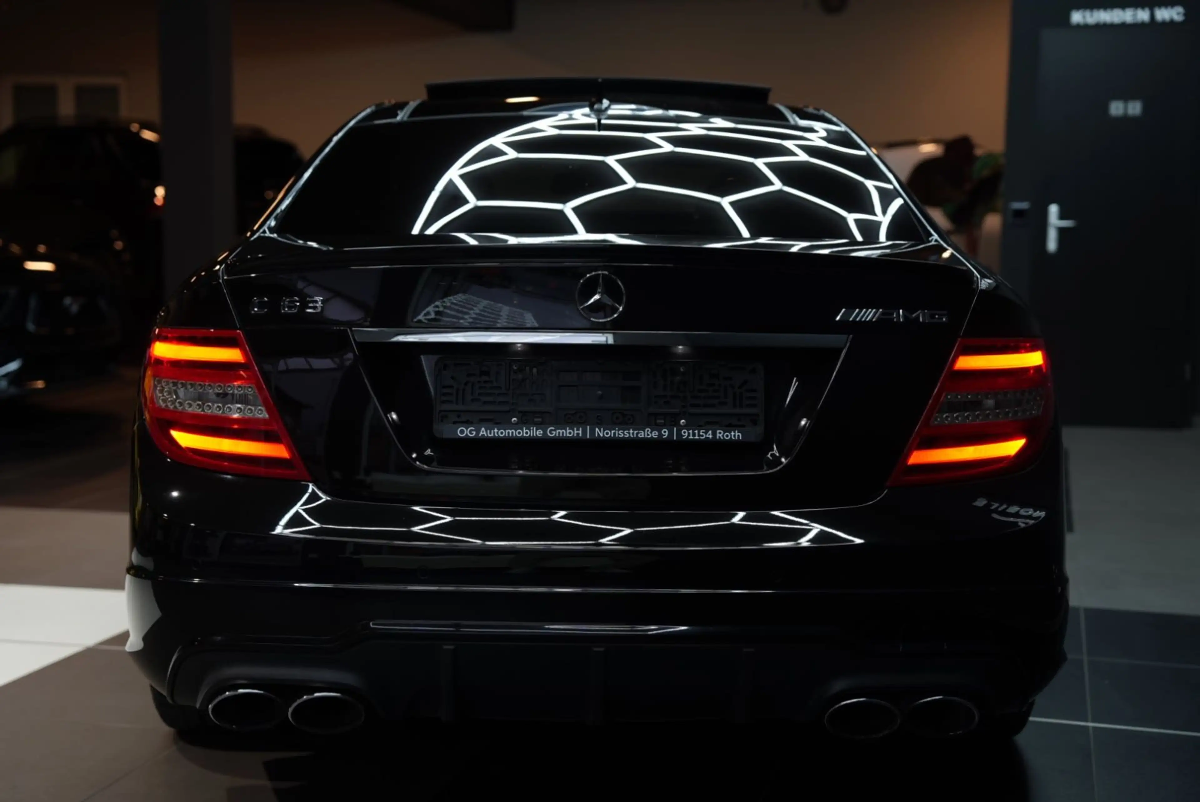 Mercedes-Benz C 63 AMG Coupe*H&K*PANO*LEDER*LED*MEMORY*DISTRON — photo 10