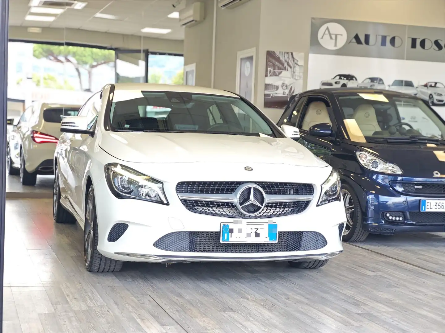 Mercedes-Benz CLA 200 CLA Shooting Brake - X117 Shooting Brake d Premium Wit - 2