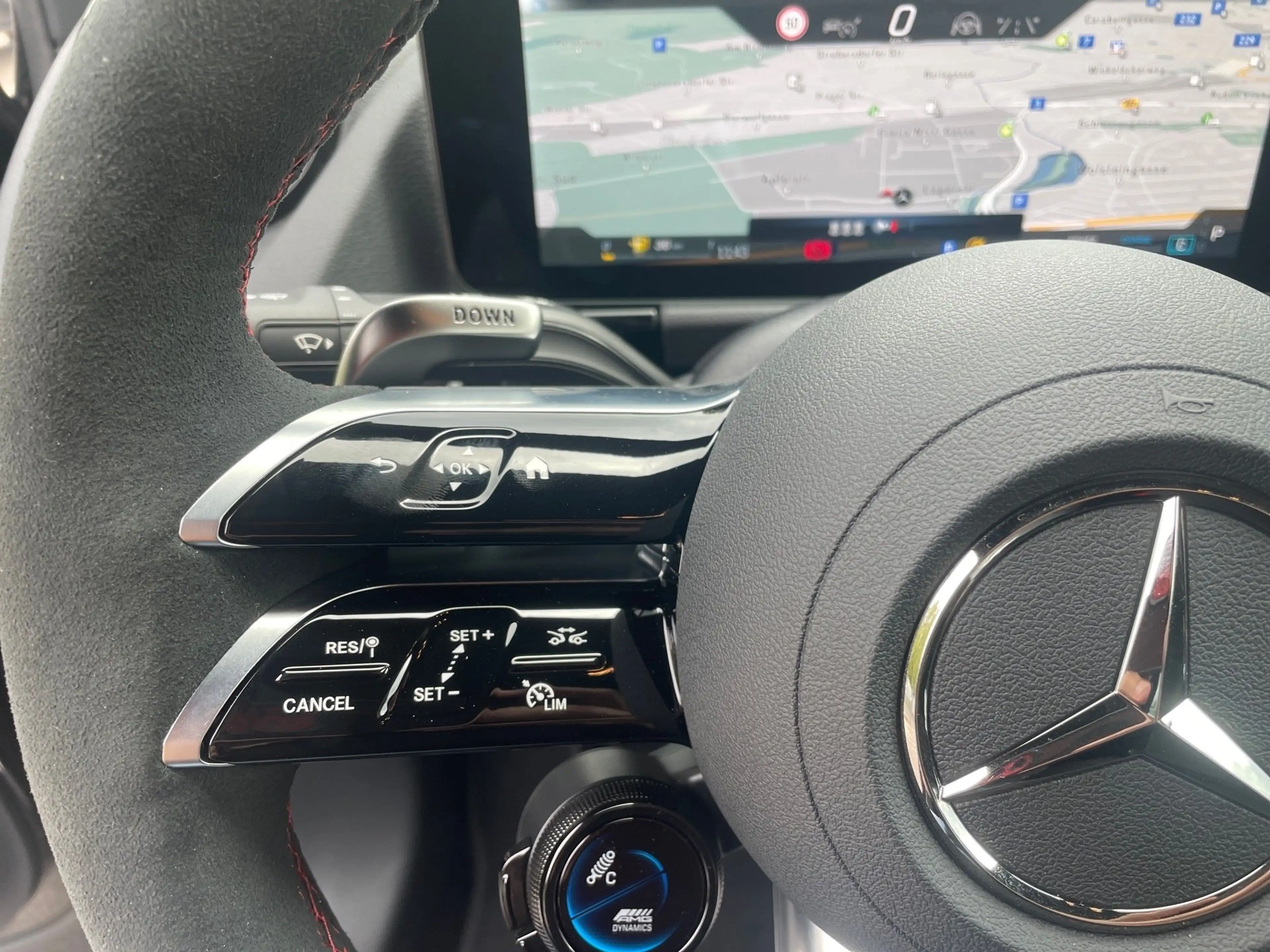 Mercedes-Benz A 35 AMG GL 4MATIC Navi,Rückfahrkamera,Klima — photo 15