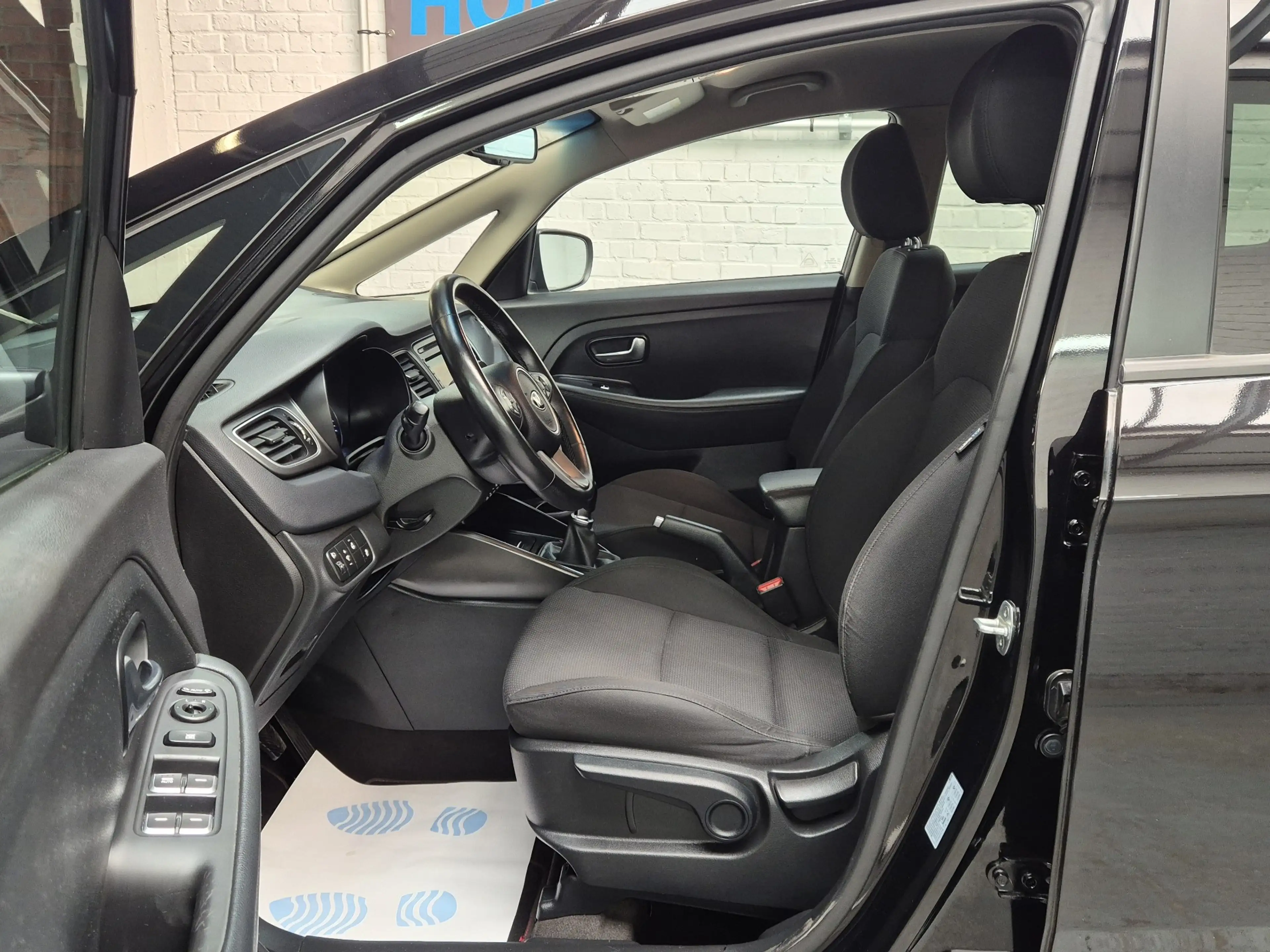 Kia Carens Carens 1.6i World Edition-7pl.-1 prop.-Garantie — photo 8