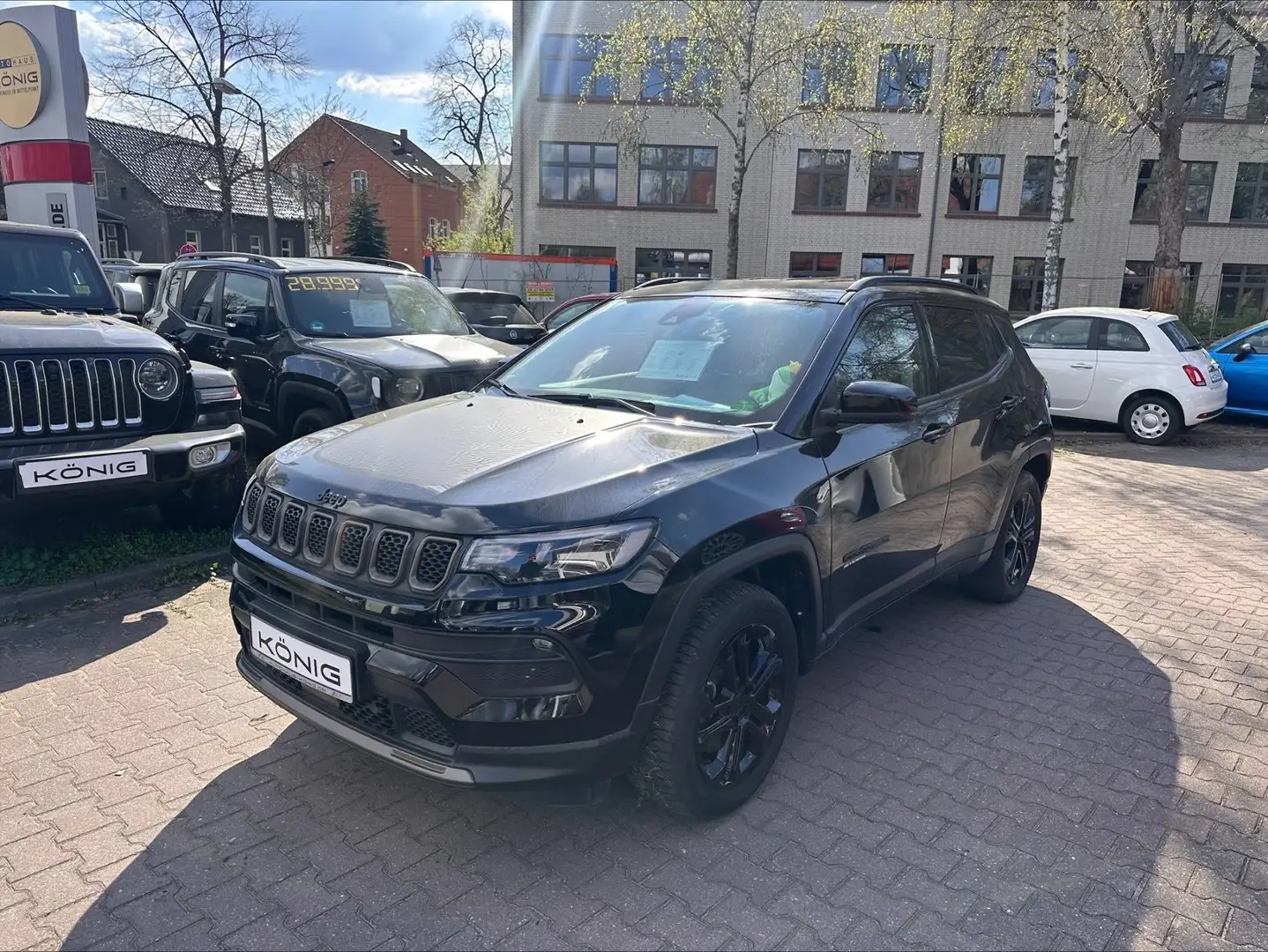 Jeep Compass 1.3 PHEV Upland 4WD Automatik*Klima Schwarz - 1