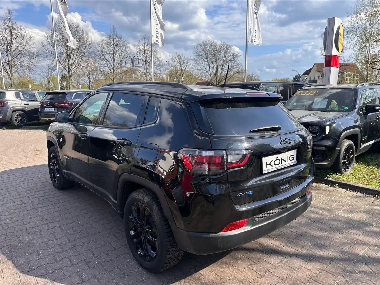 Jeep Compass 1.3 PHEV Upland 4WD Automatik*Klima Schwarz - 2