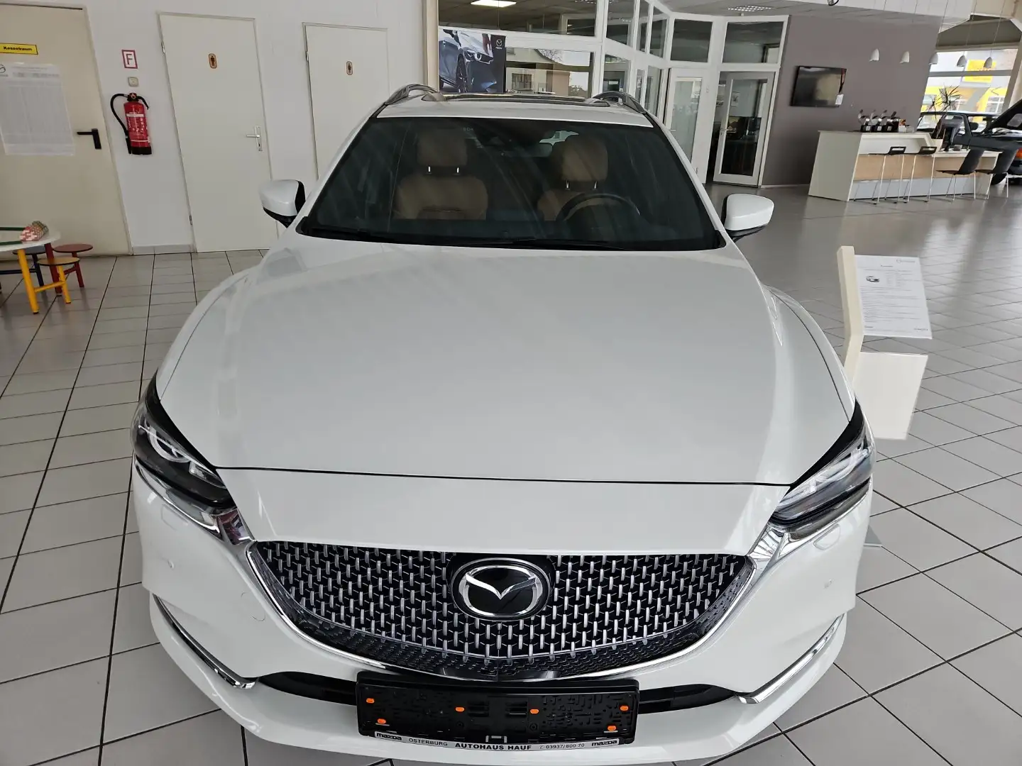 Mazda 6 2.5L SKYACTIV G 194 6AT FWD 20THANNIVERSARY SUNR Weiß - 1