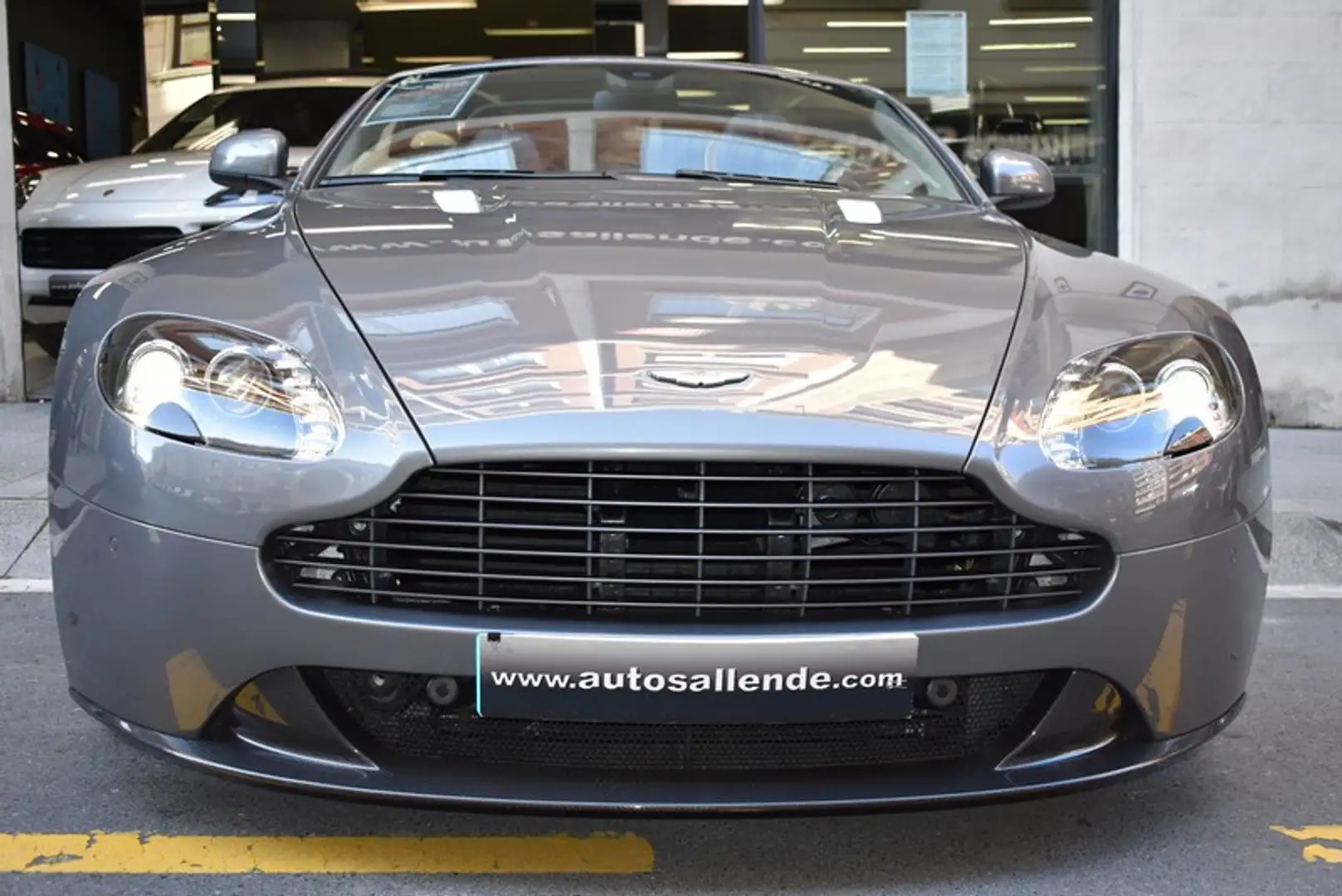 Aston Martin Vantage V8 S Roadster Sportshift II Grijs - 2
