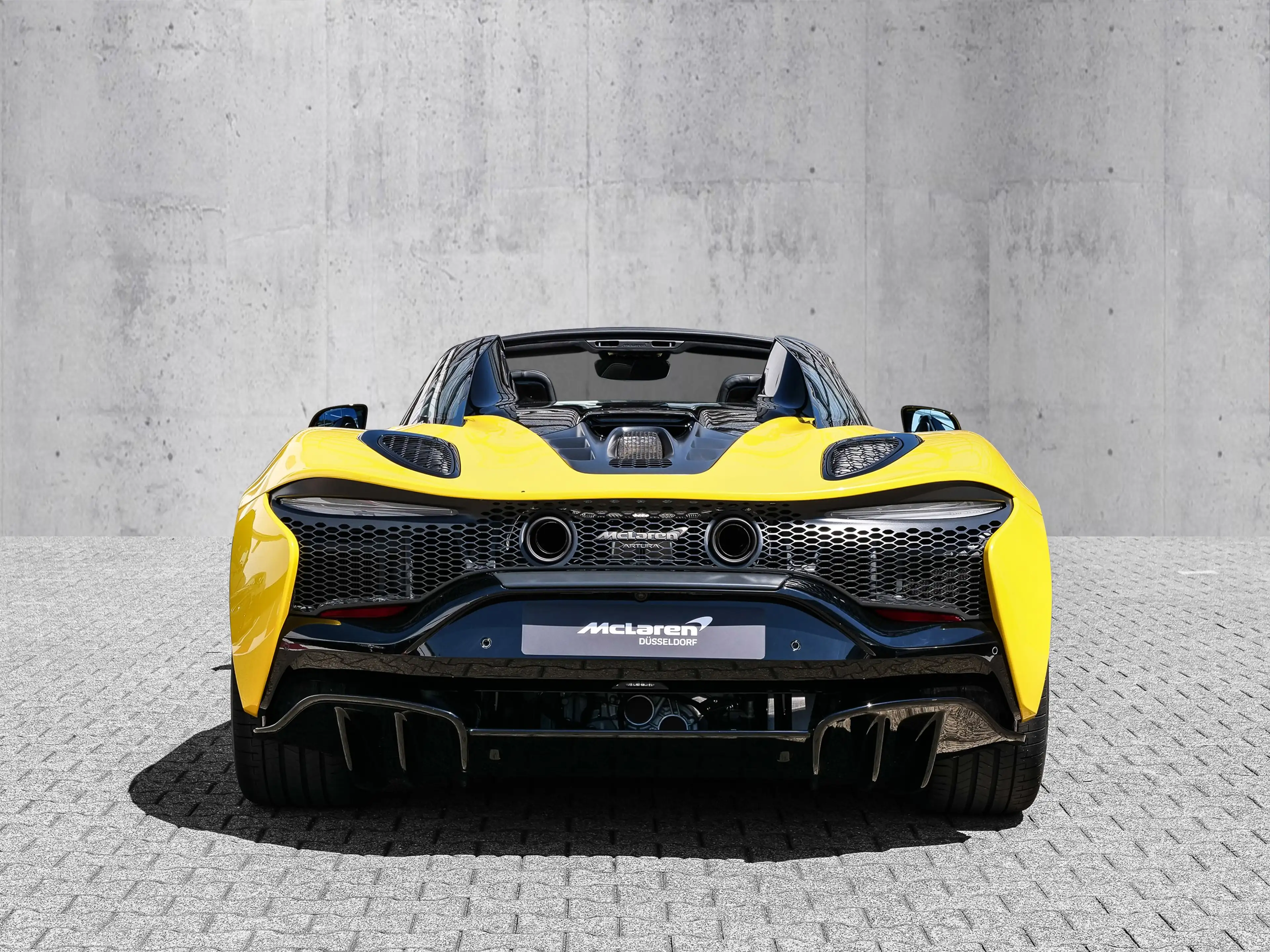 McLaren Artura Spider Performance, Black Pack, Sport Exh — photo 4