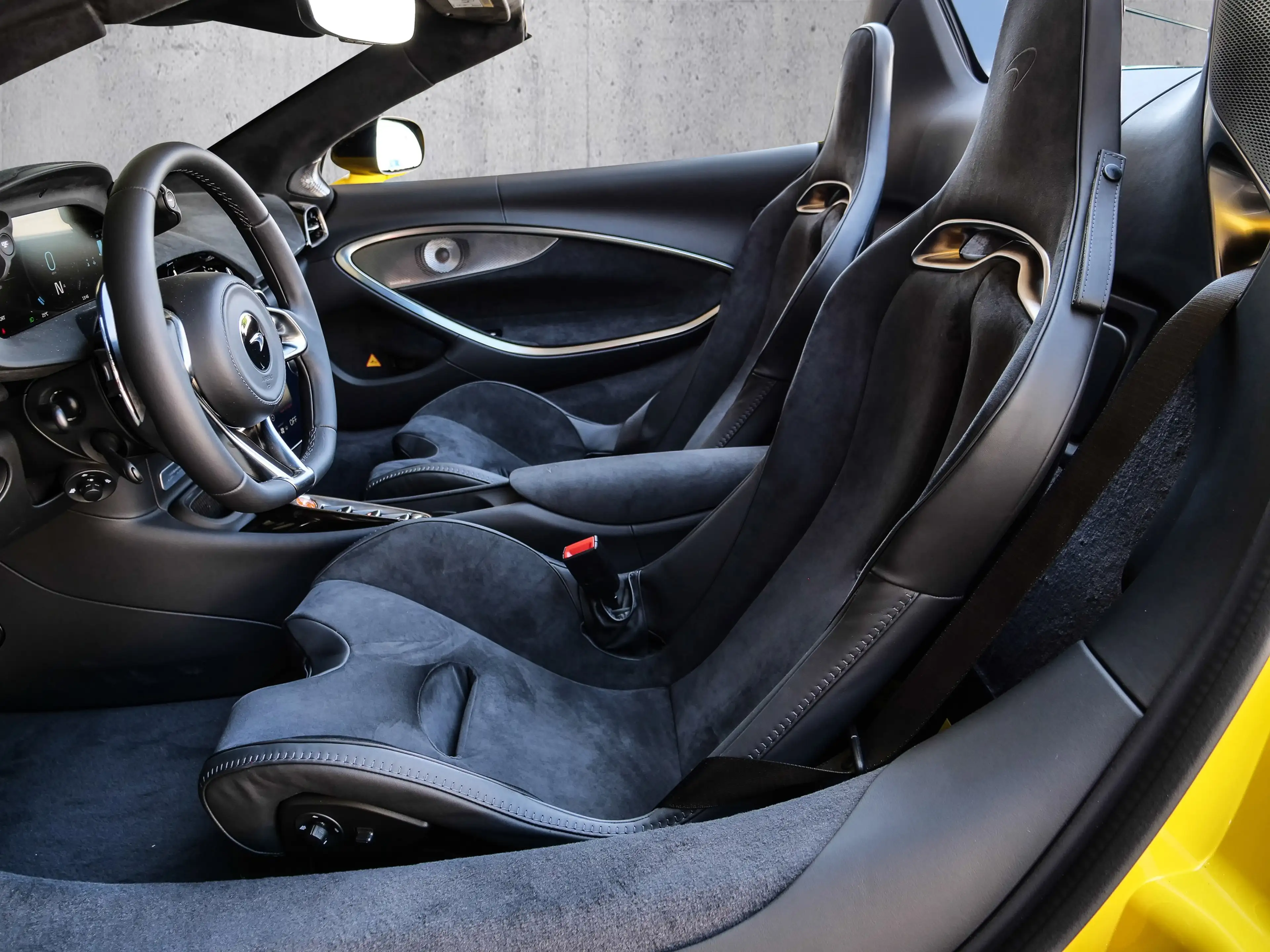 McLaren Artura Spider Performance, Black Pack, Sport Exh — photo 8
