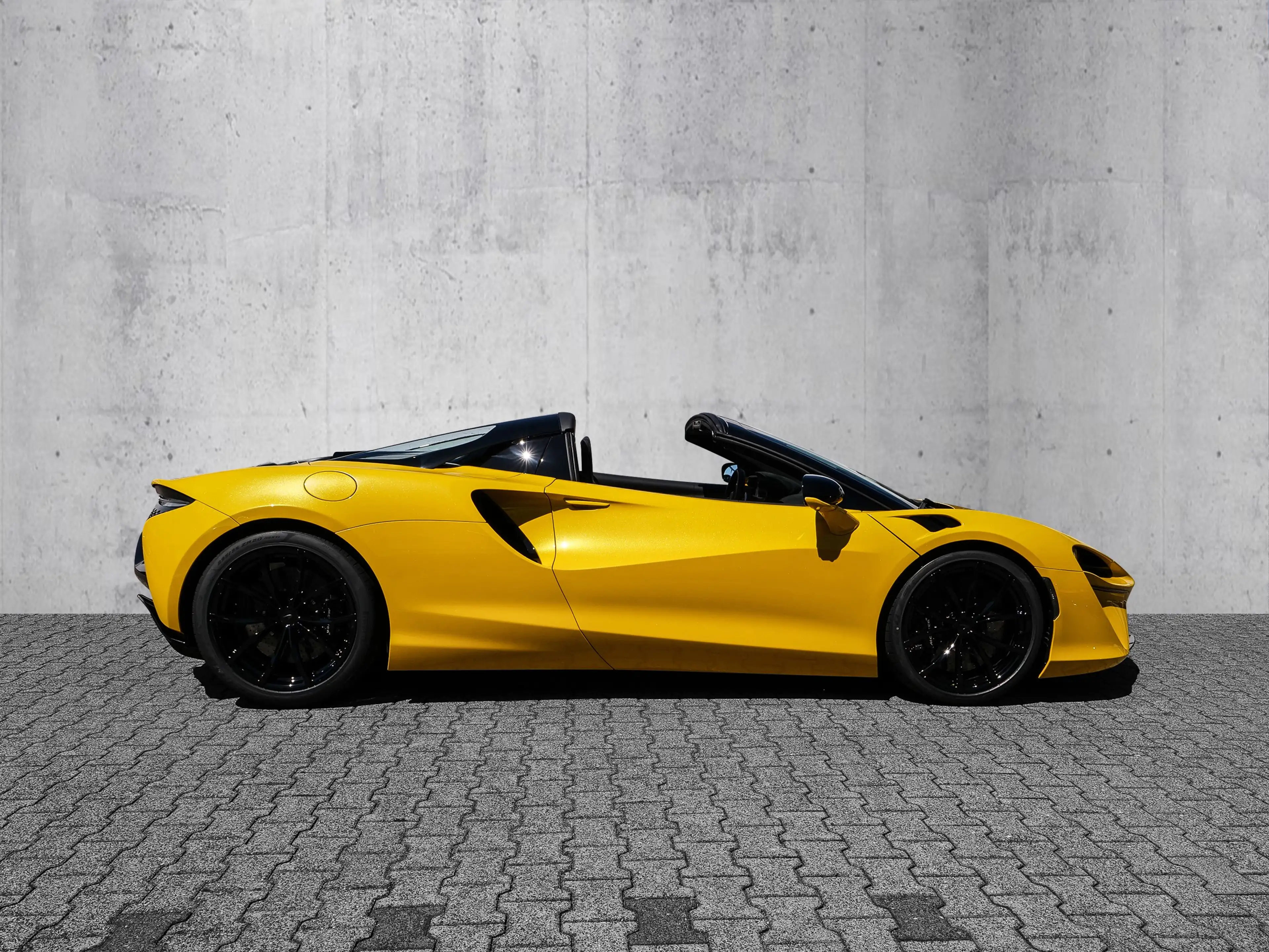 McLaren Artura Spider Performance, Black Pack, Sport Exh — photo 2