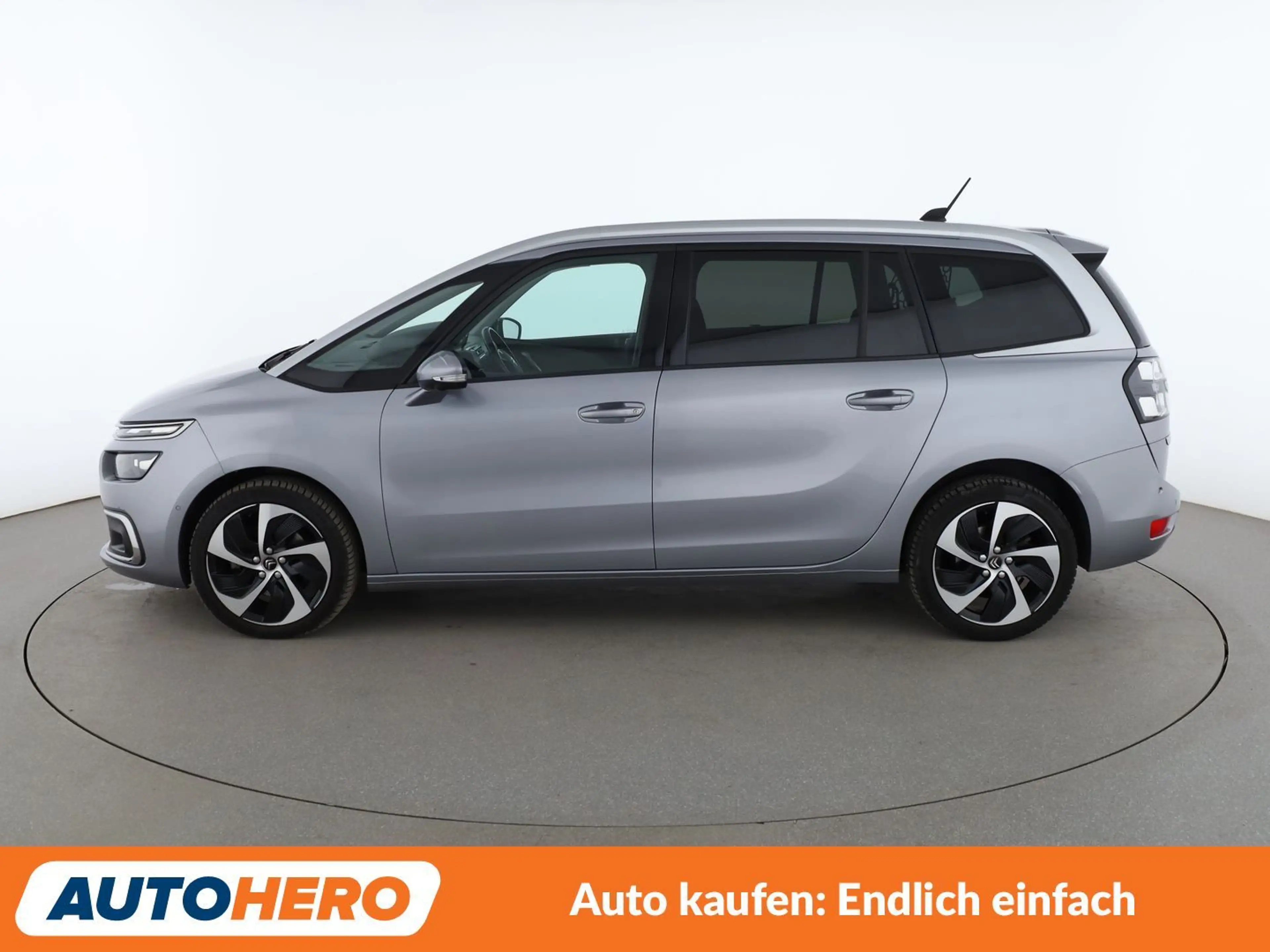 Citroen Grand C4 Picasso 1.6 THP Shine Aut.*NAVI*XENON*CAM*PDC*SHZ*KLIMA* — photo 3