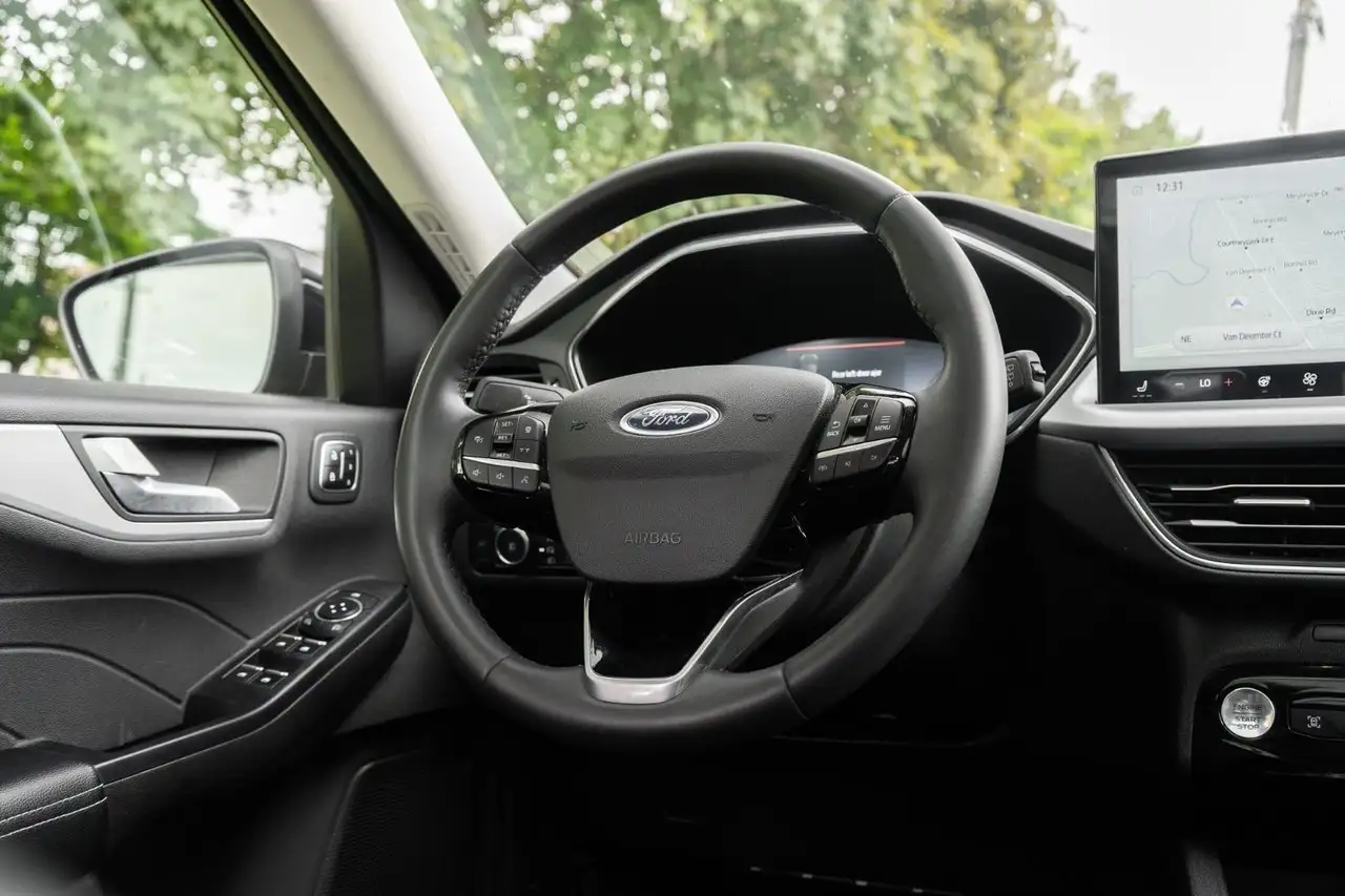 Ford Escape снимка Ford Escape