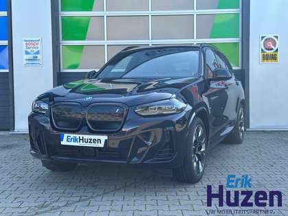 BMW iX3 HIGH EXECUTIVE / M-Pakket/ Panoramadak/ verwarmtst