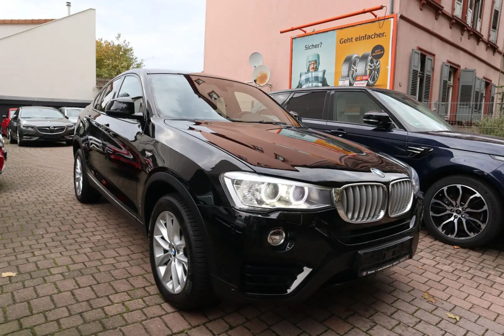 BMW X4 xDrive 35 d Scheckheftgepflegt Schwarz - 1