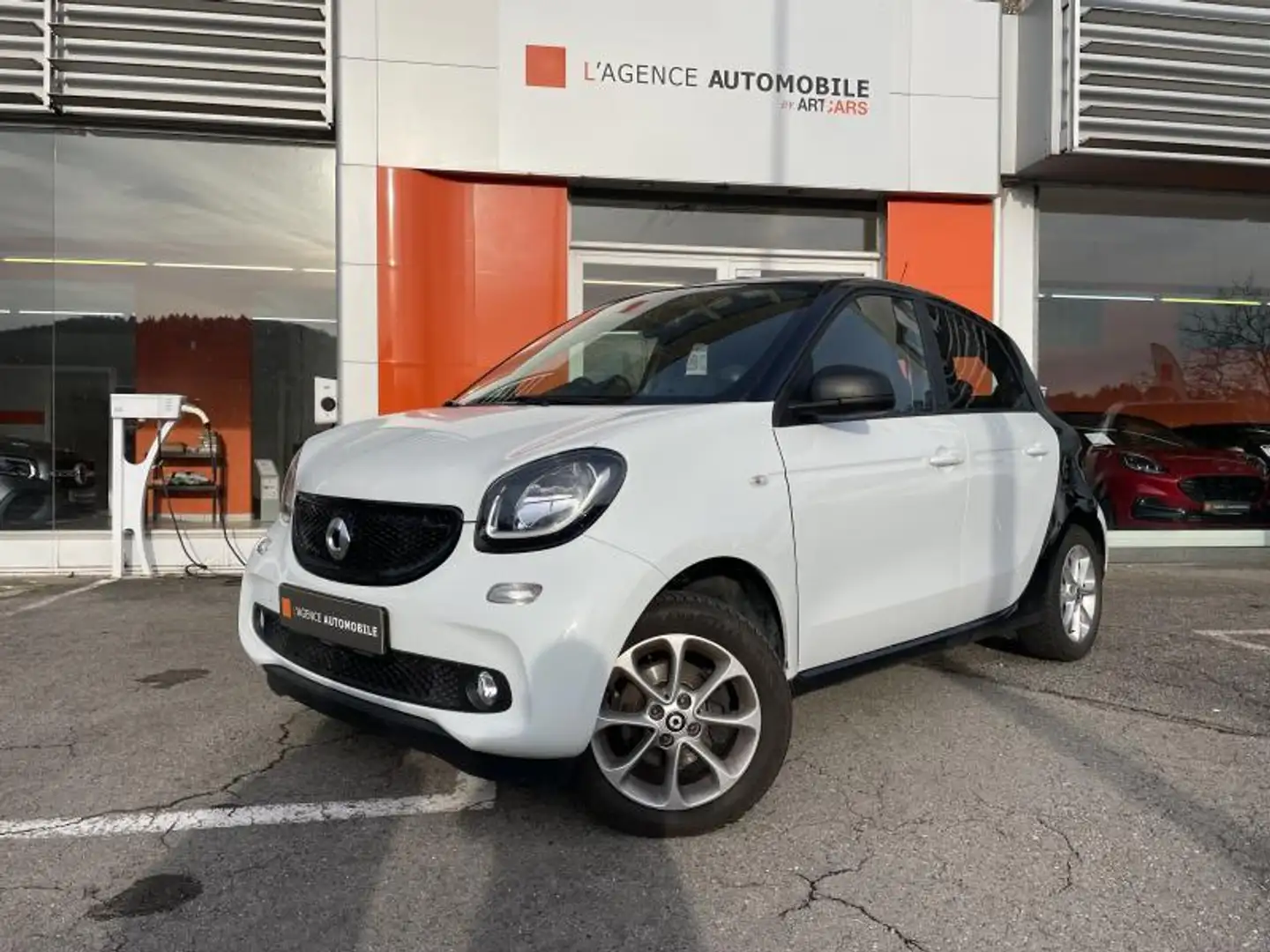 smart forFour PASSION 1.0 essence Blanc - 2