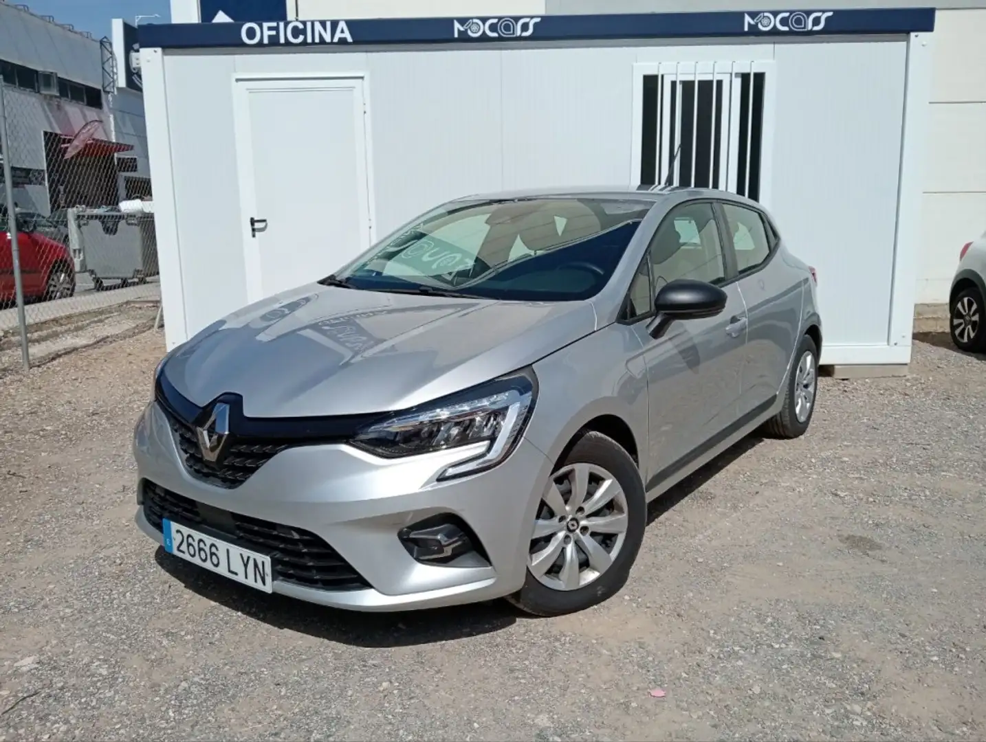 Renault Clio TCe Business 67kW Zilver - 1