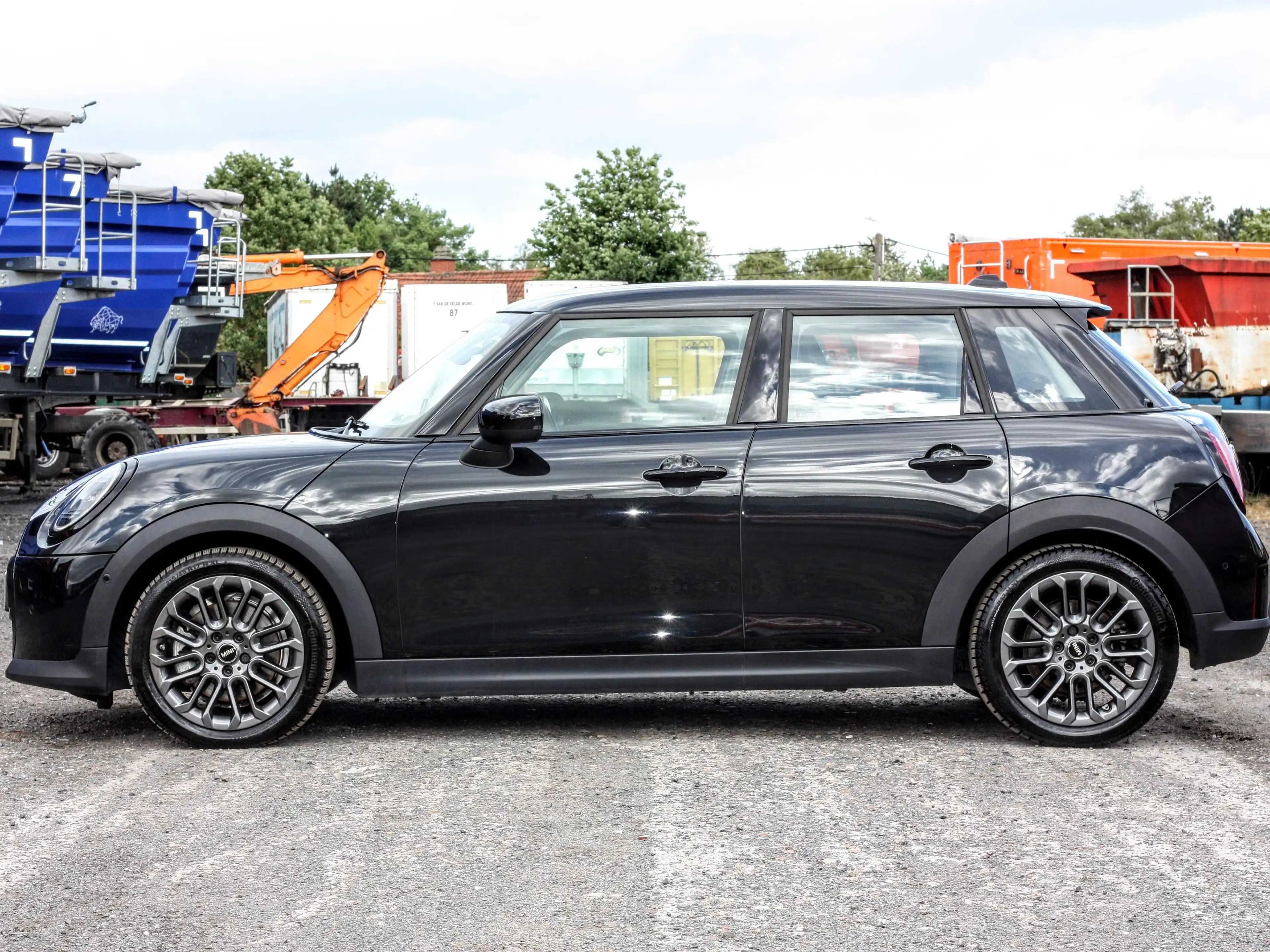 MINI Cooper C AUTOMAAT // HUD// CARPLAY// LANE ASSIST // STUURWIELVERW — photo 6