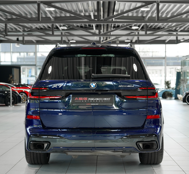 BMW X7 xD 40 d M Sport Pro 2H *22 *SkyLounge*Schale — photo 8