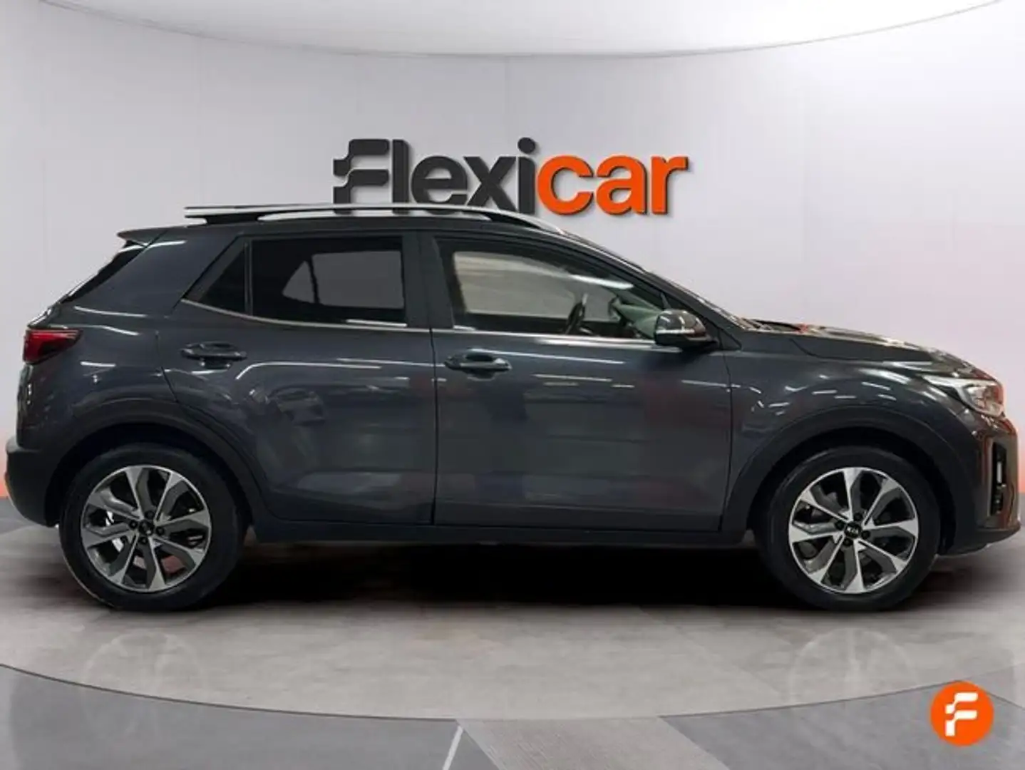 Kia Stonic 1.0 T-GDi Concept 100 Grau - 2