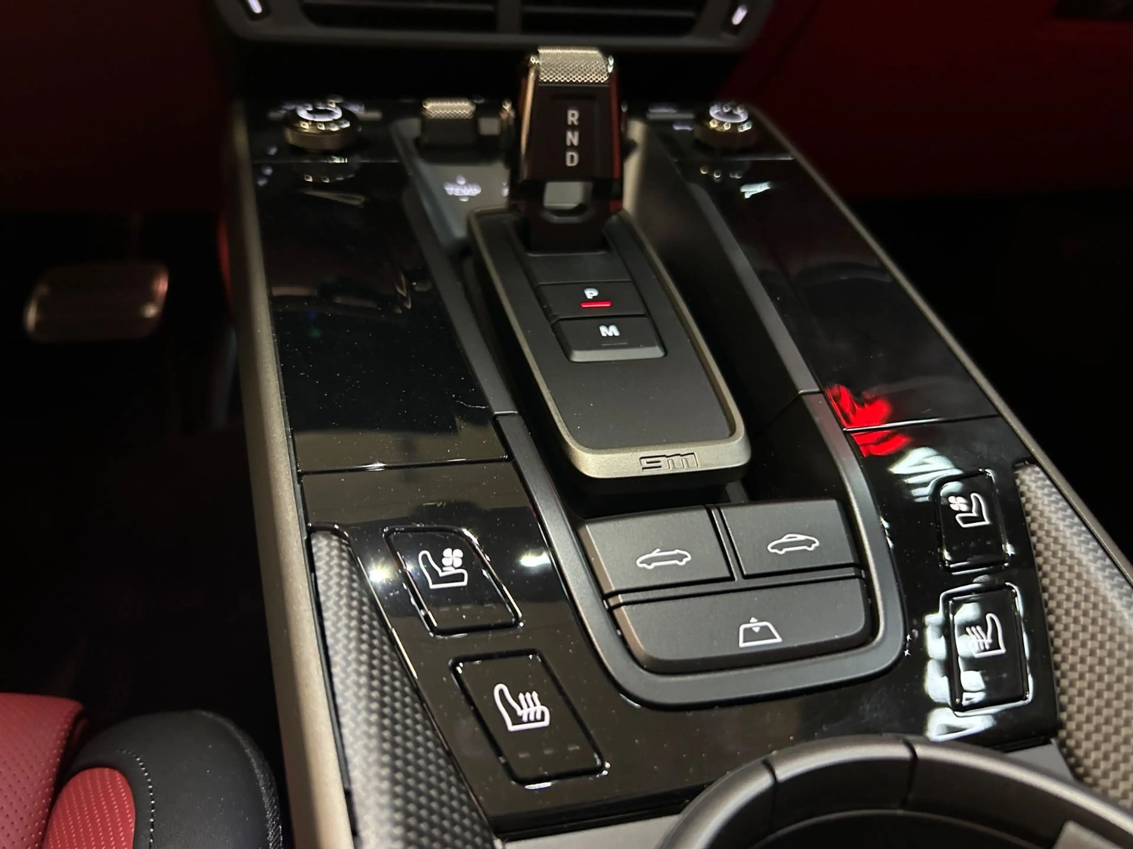 Porsche 992 .2 Turbo S Cabrio/PASM/BURMESTER/LIFTSYSTEM — photo 17