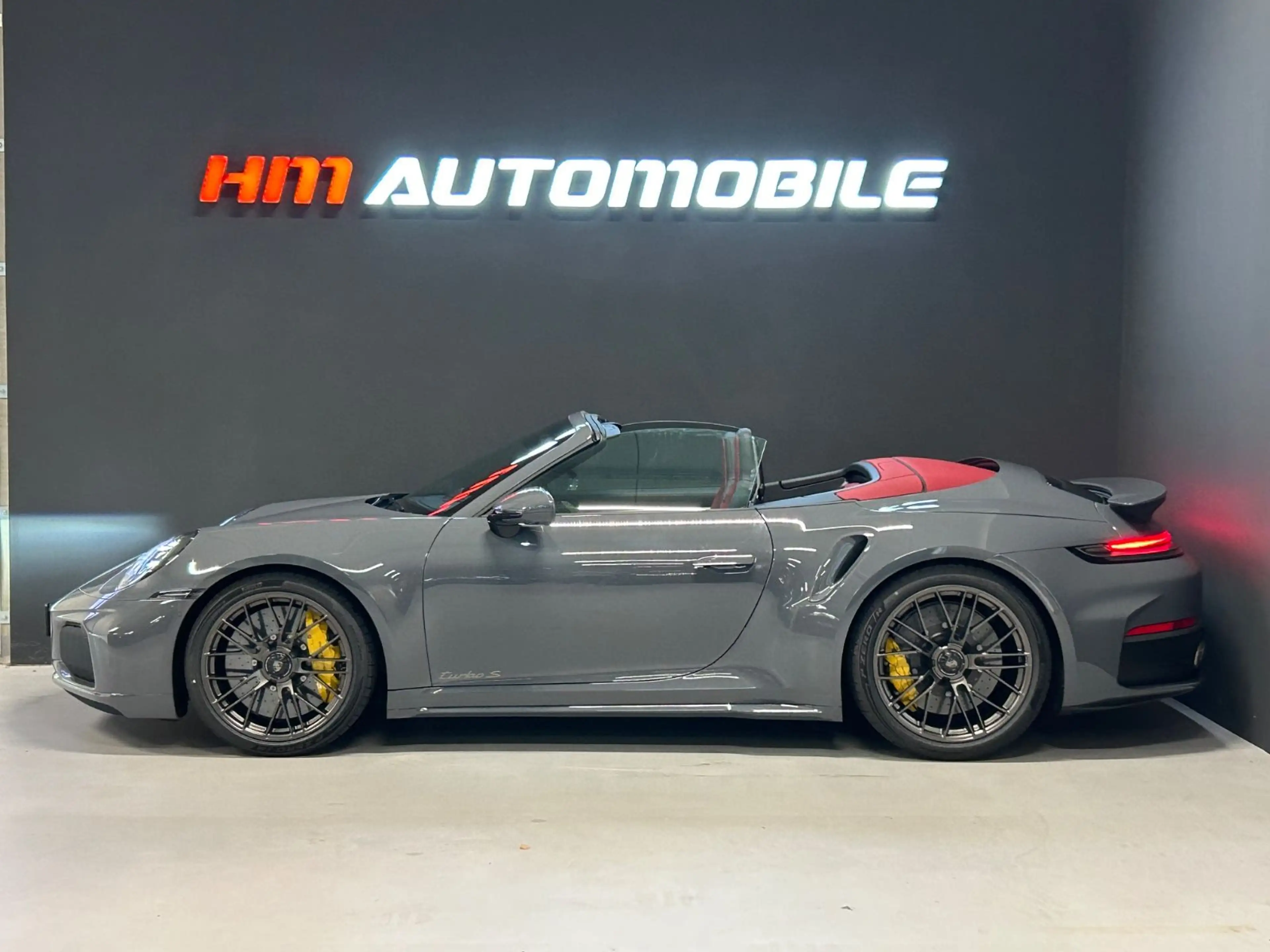 Porsche 992 .2 Turbo S Cabrio/PASM/BURMESTER/LIFTSYSTEM — photo 4