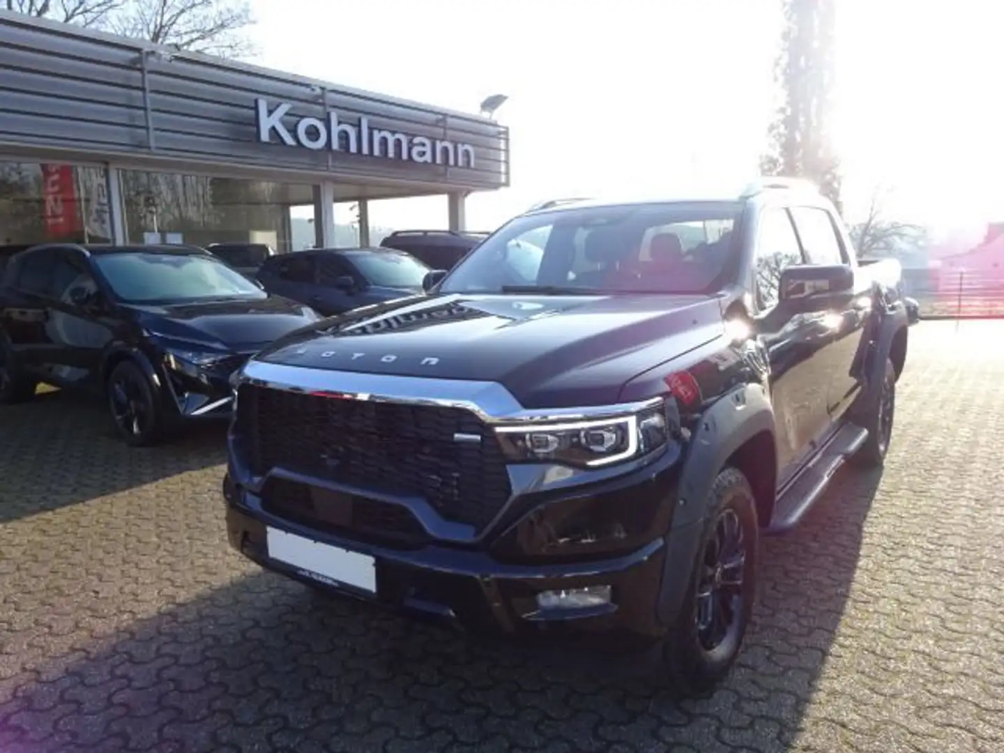 Foton 4 Ultra 2.0 MHEV Diffsperre CarPlay 360° Leder Schwarz - 1