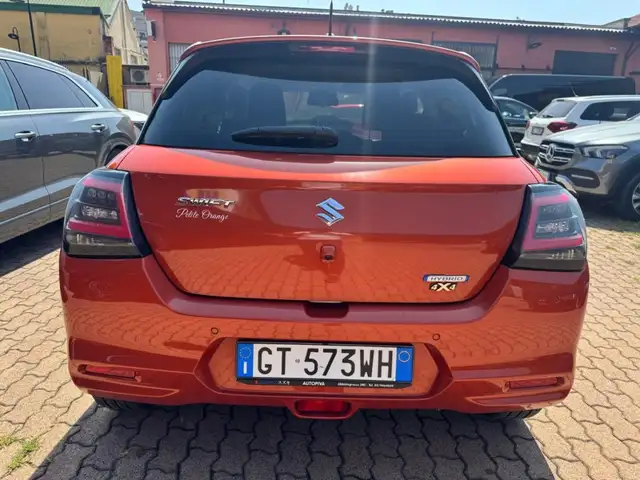 Suzuki Swift view 4
