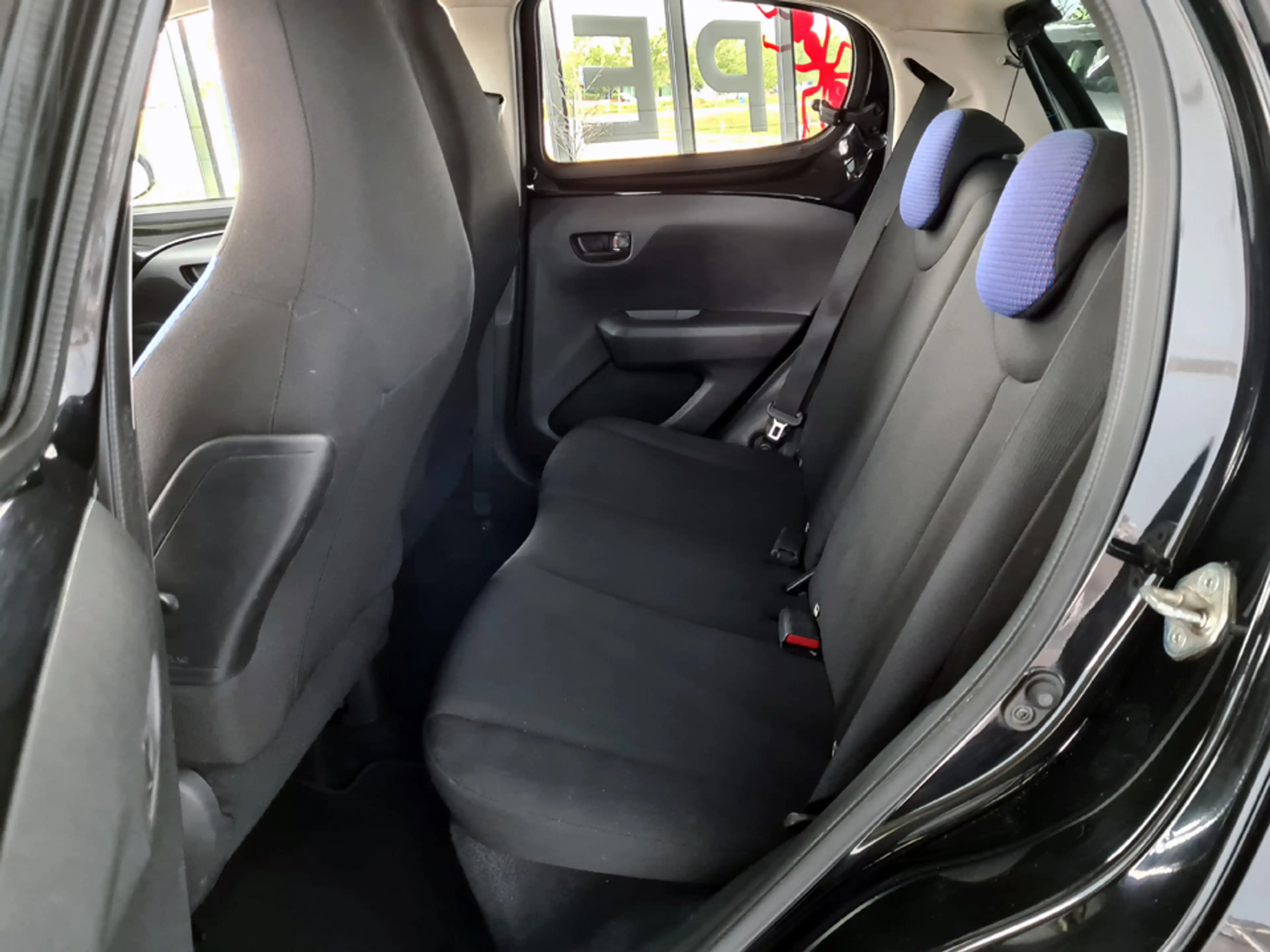 Citroen C1 1.0 VTi Urban Ride — photo 9