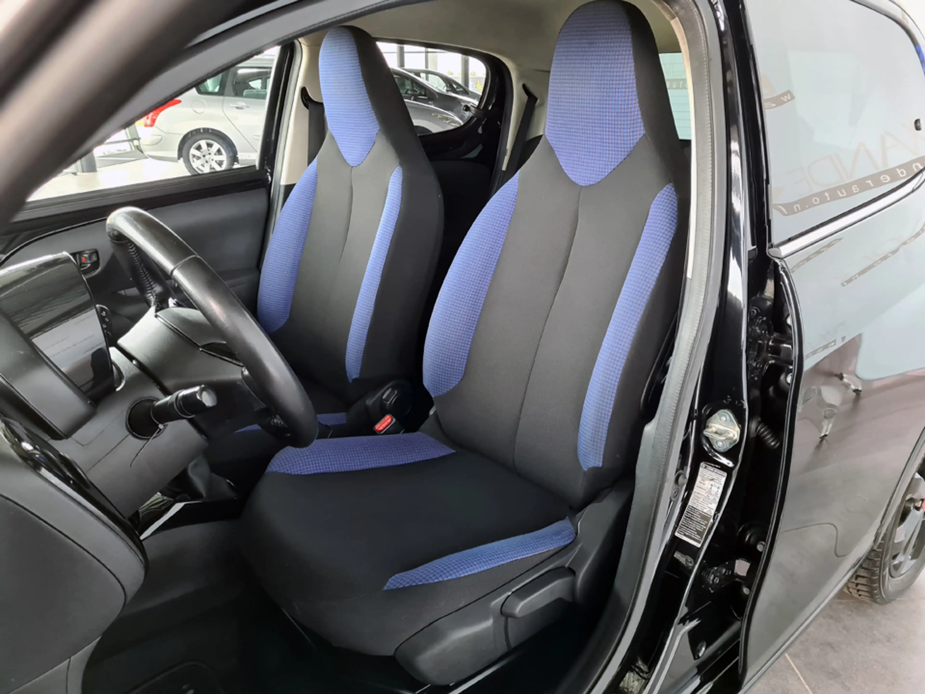 Citroen C1 1.0 VTi Urban Ride — photo 7
