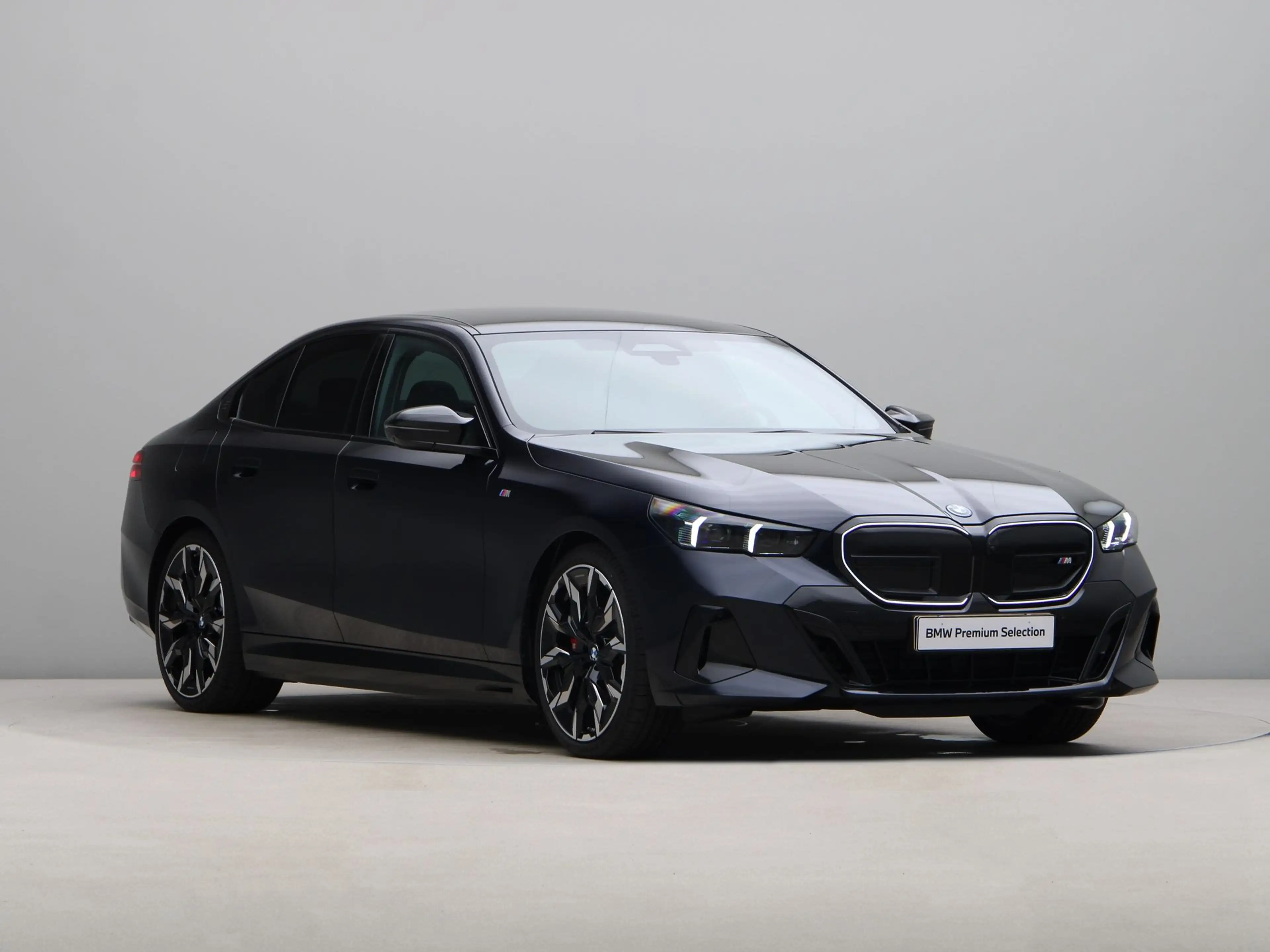 BMW i5 M60 xDrive 84 kWh — photo 7
