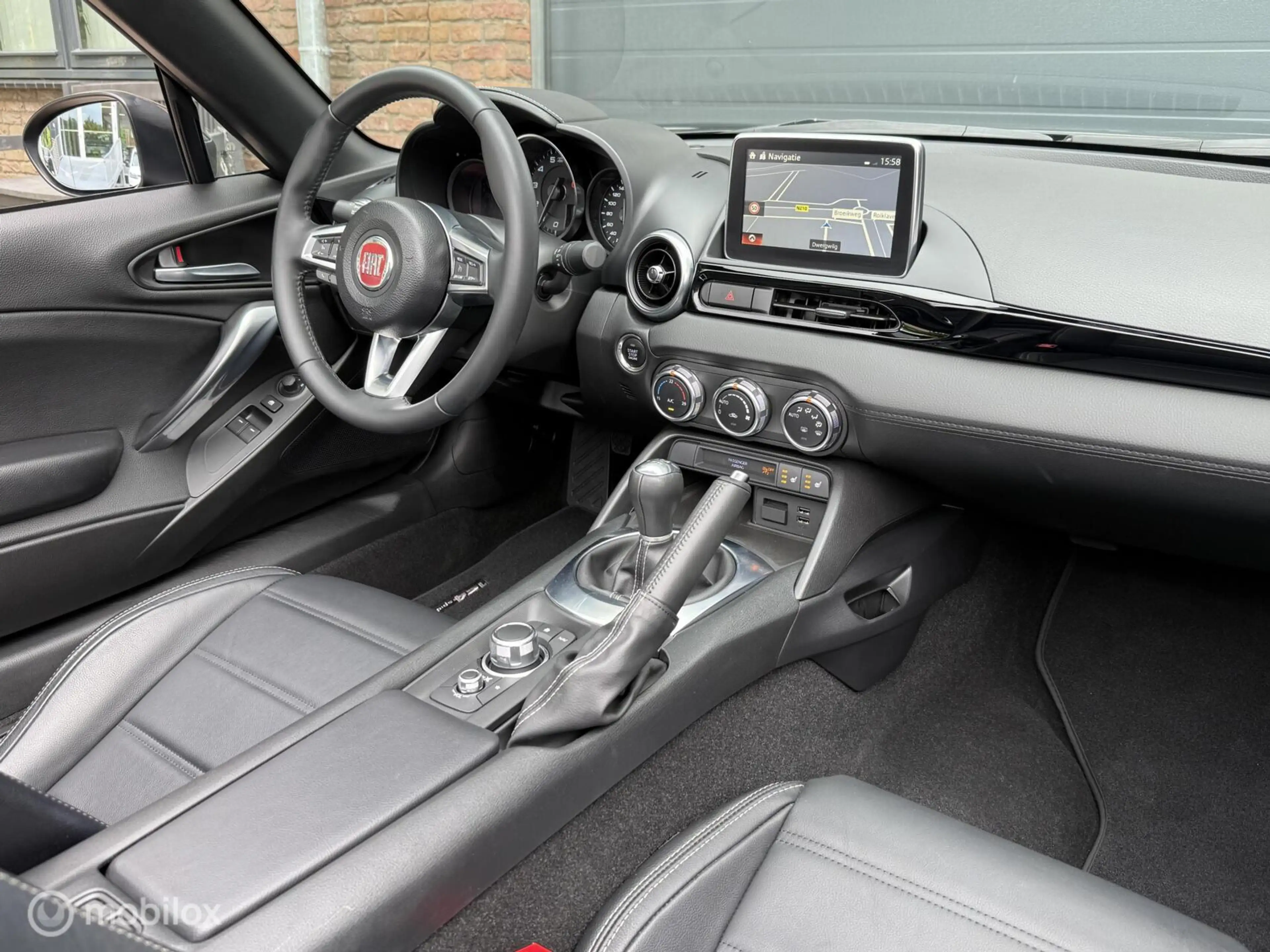 Fiat 124 Spider 1.4 MultiAir Turbo Lusso Sport Leer Navi Camera Bo — photo 6
