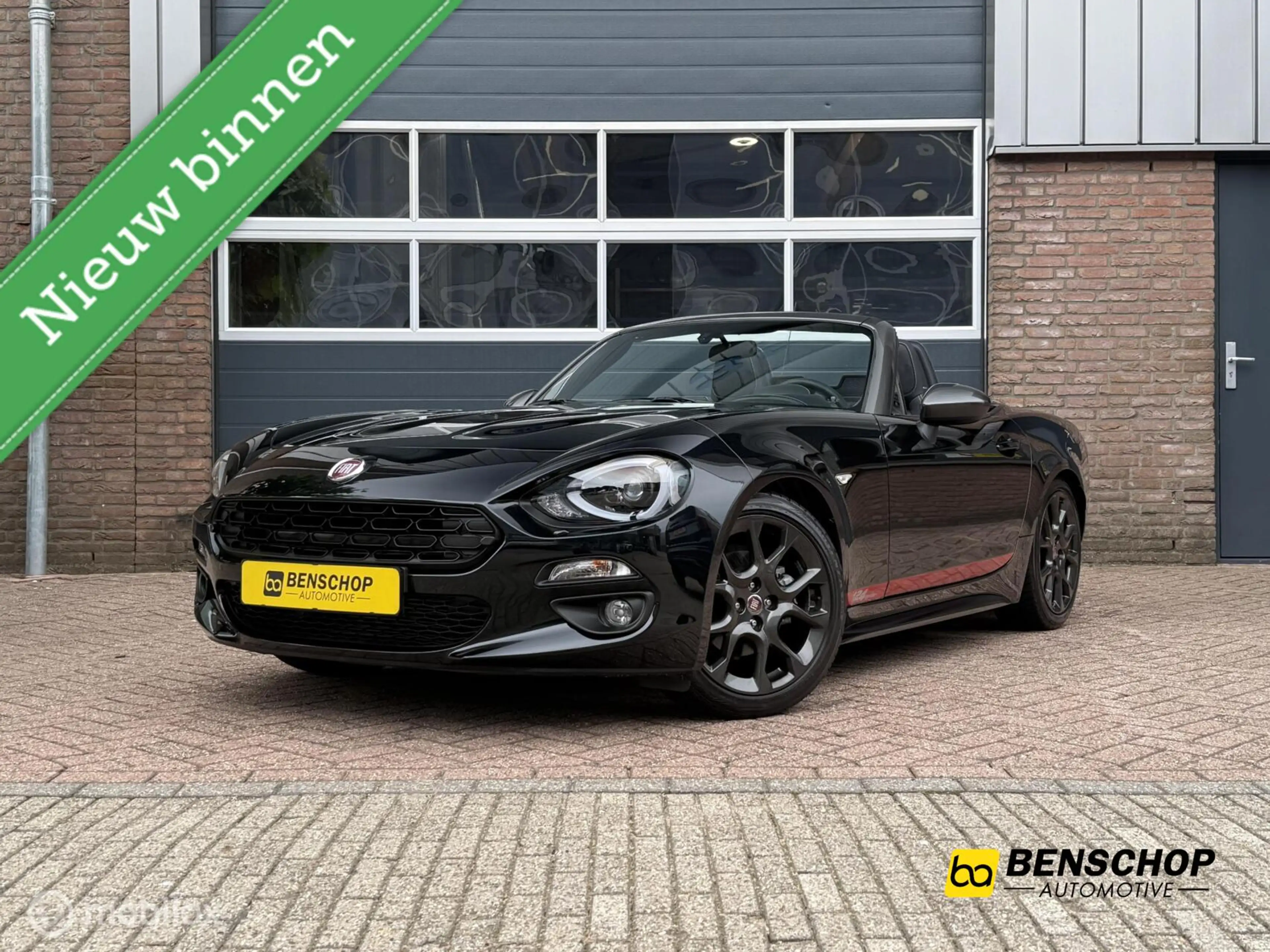 Fiat 124 Spider 1.4 MultiAir Turbo Lusso Sport Leer Navi Camera Bo